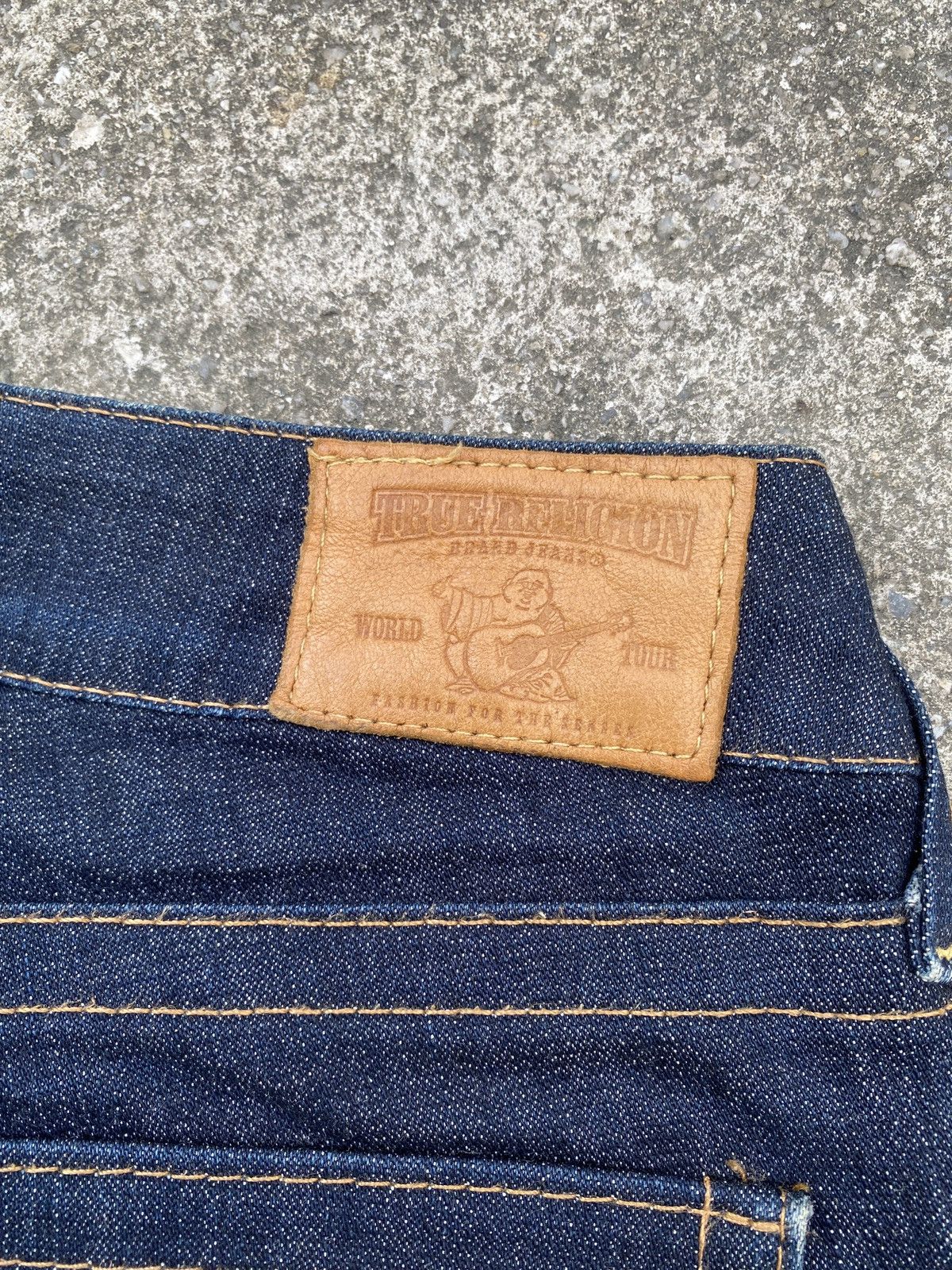 True Religion True Religion Indigo Blue Low Rise Flare Jeans Size 26" / US 2 / IT 38 - 18 Thumbnail