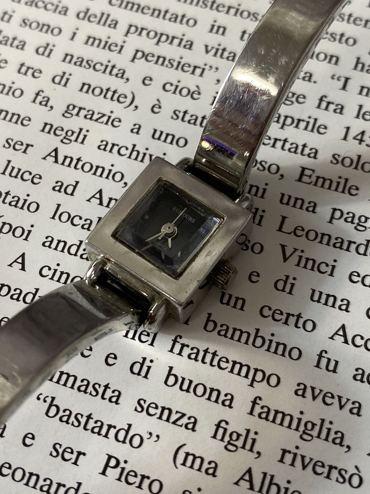 Jewelry Elegant Ladies Silver Wrist Watch Size ONE SIZE - 4 Thumbnail