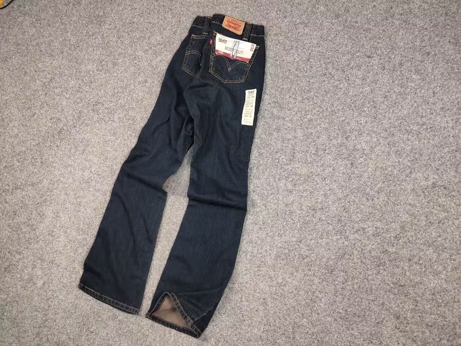 Levi's Vintage 90s New Levis 525 Bootcut Flared Denim Women's Jeans Size 30" / US 8 / IT 44 - 2 Thumbnail