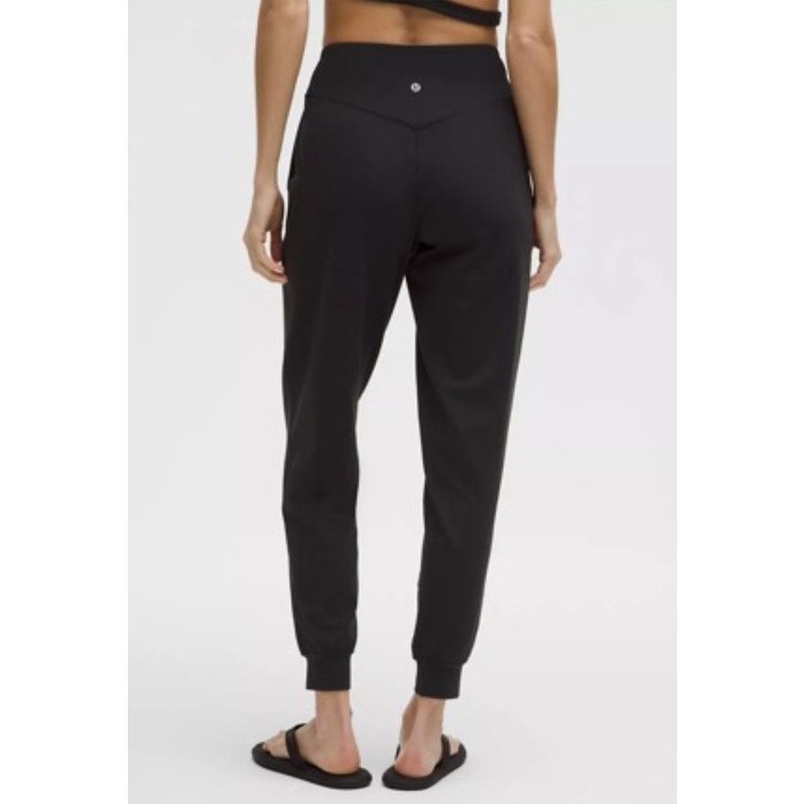 Athleta Athleta Elation Ultra High Rise Jogger size M tall Size 30" / US 8 / IT 44 - 2 Thumbnail