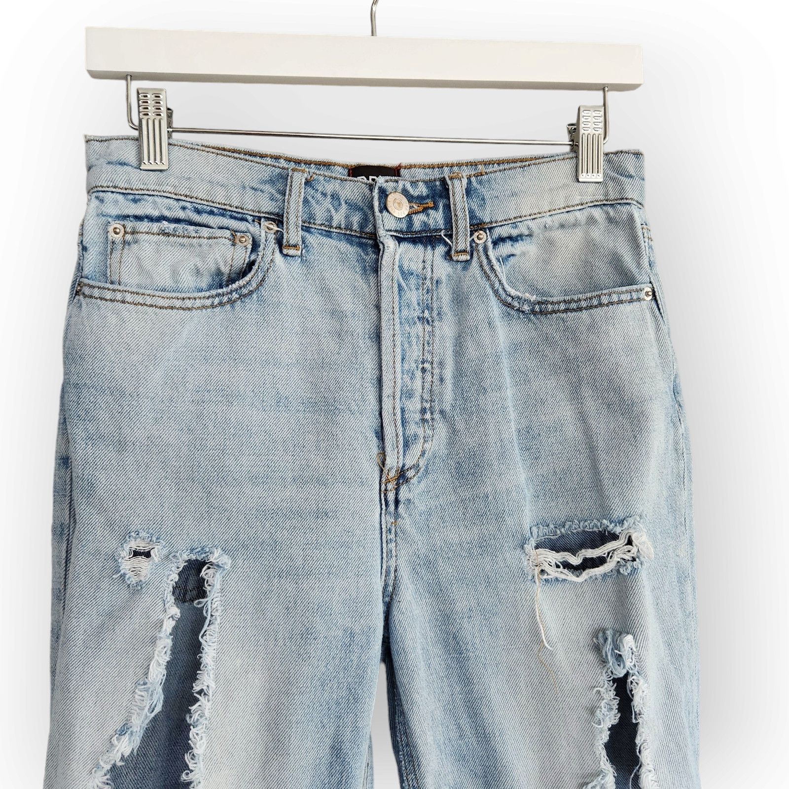 Bdg BDG Urban Outfitters High Waisted Ripped Mom Jeans 28 Size 28" / US 6 / IT 42 - 2 Thumbnail
