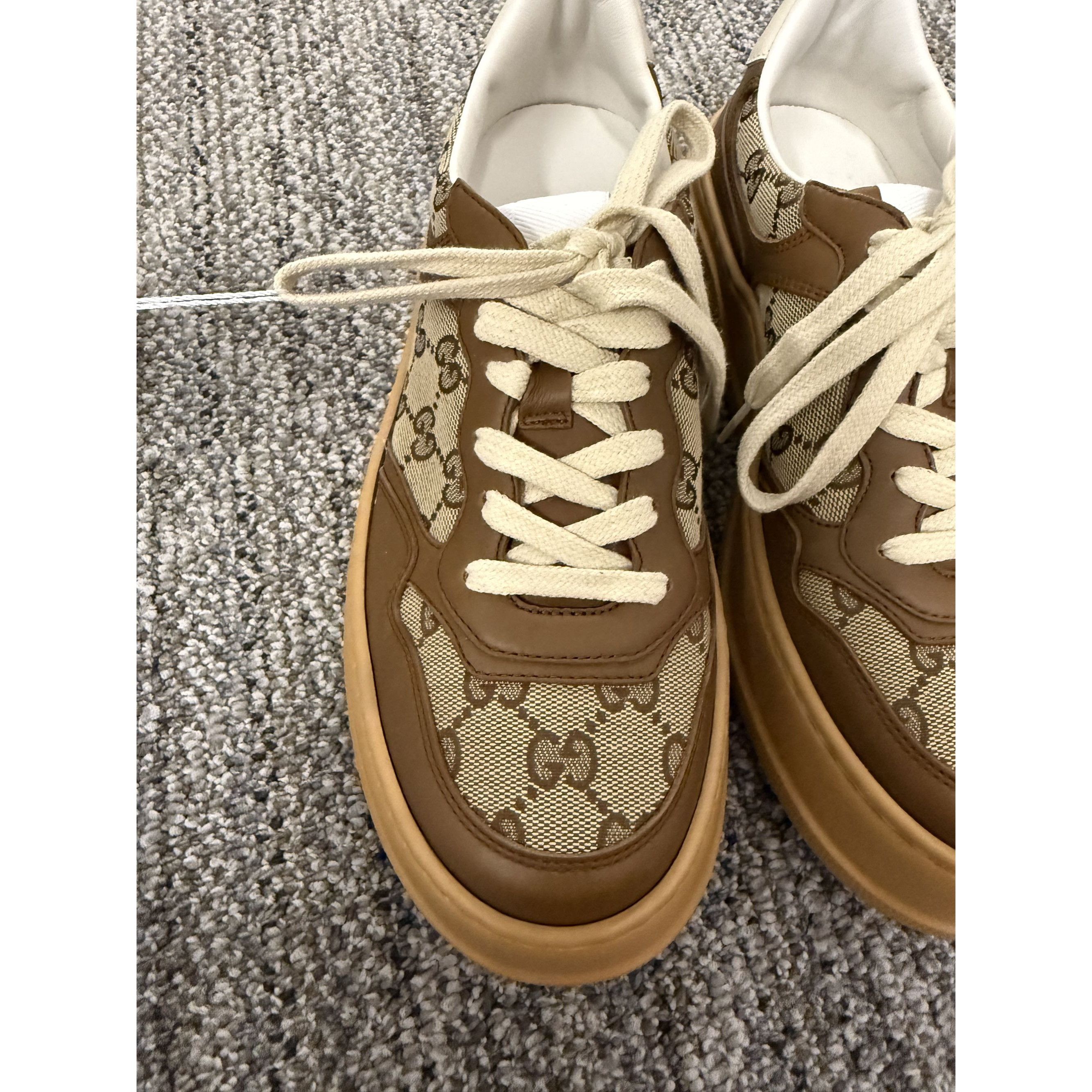 Gucci Gucci GG Supreme Beige & Brown Sneakers Made In Italy Size US 8 / IT 38 - 10 Thumbnail