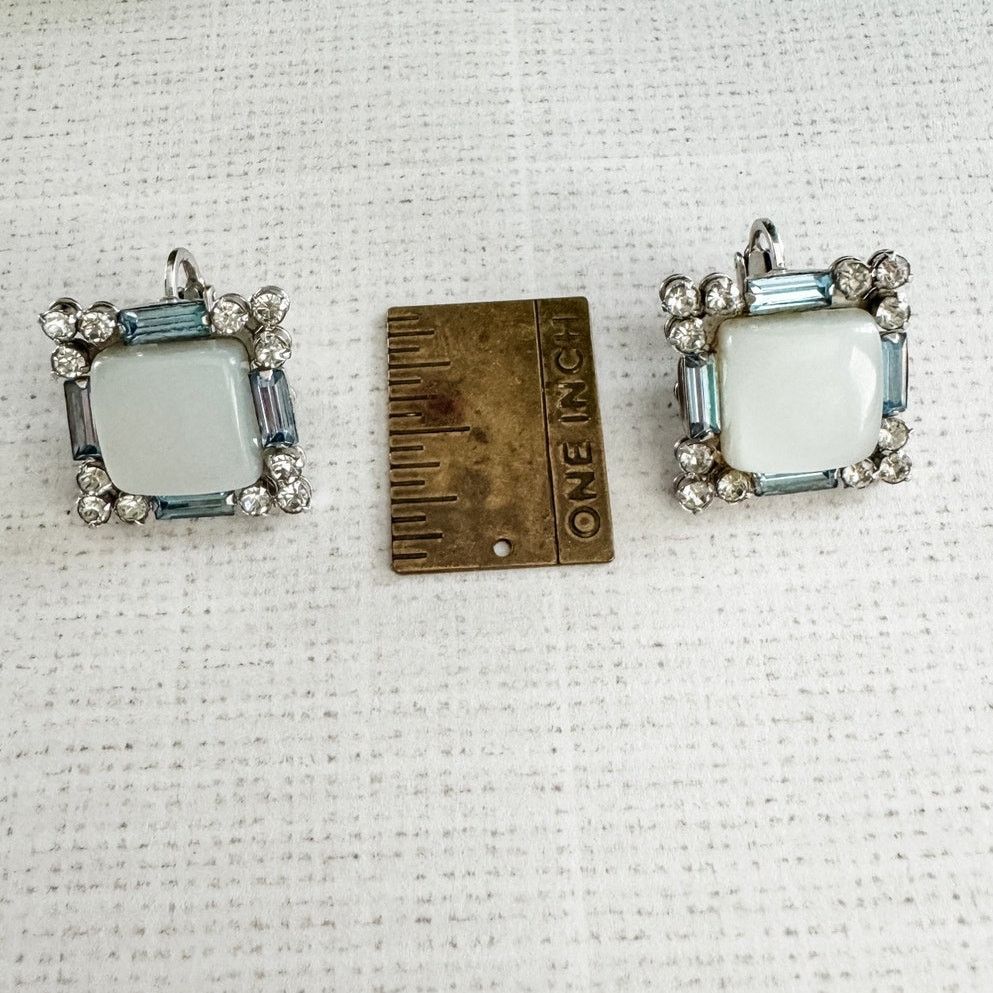 Vintage Vintage Coro rhinestone square clipback earrings blue white Size ONE SIZE - 3 Thumbnail
