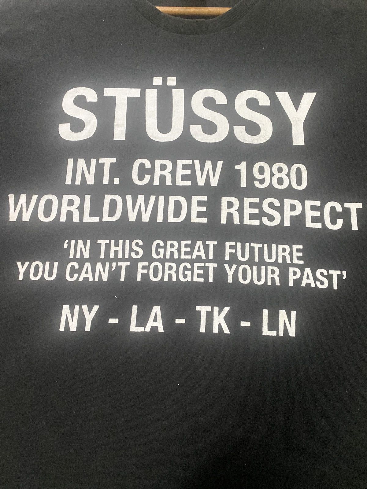 Stussy × Vintage STUSSY BLACK SKATE WHITE CREW WORLDWIDE REDPECT T-SHIRT🔥 Size US M / EU 48-50 / 2 - 13 Thumbnail
