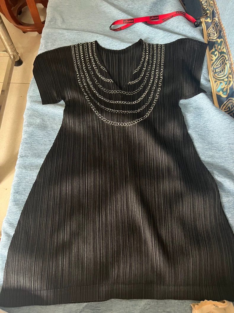 Issey Miyake Issey Miyake size:3 Black embroidered short-sleeved dress Size M / US 6-8 / IT 42-44 - 1 Thumbnail