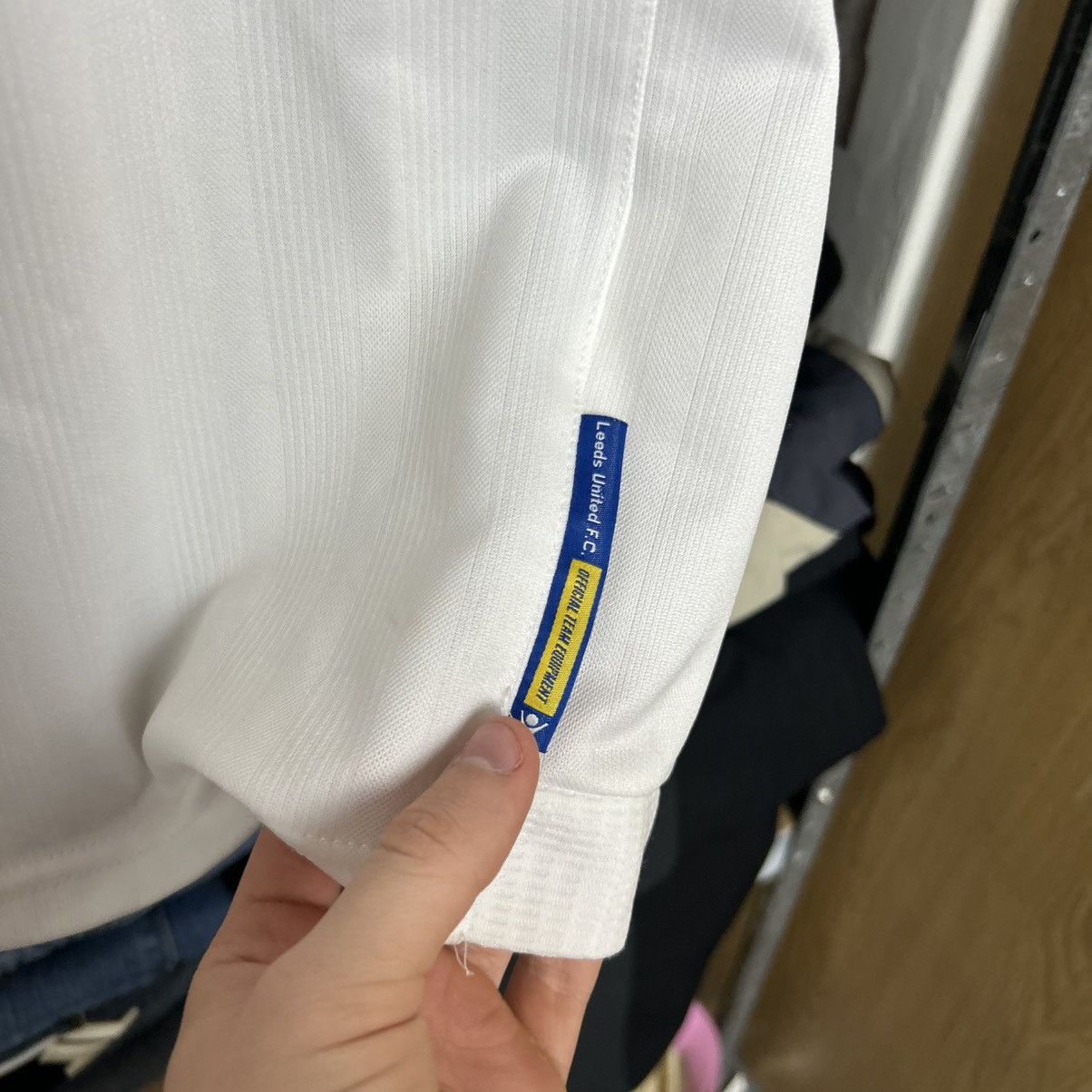 Macron Vintage Macron FC Leeds United home soccer jersey Size US XXL / EU 58 / 5 - 8 Thumbnail