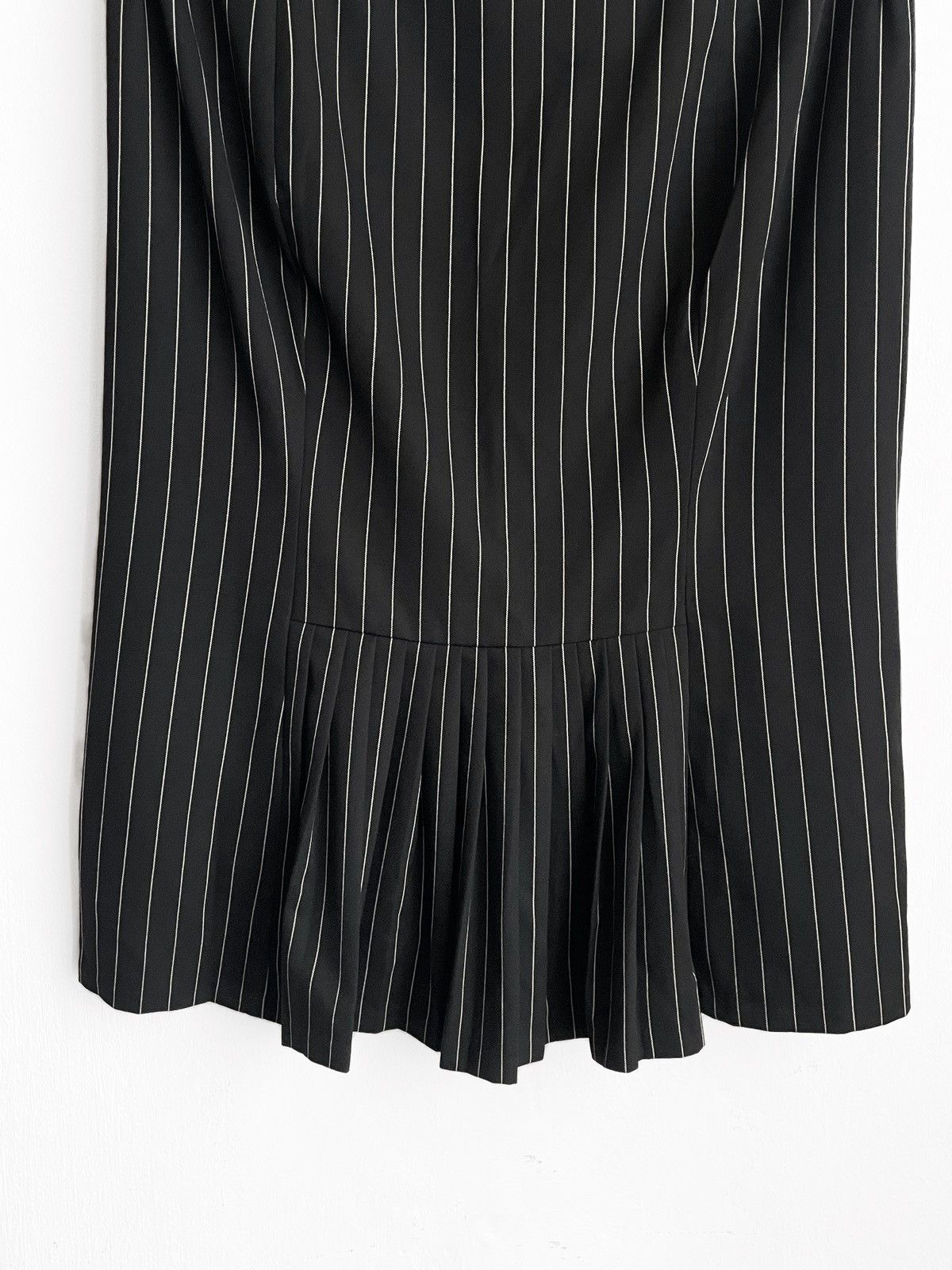 Ralph Lauren Ralph Lauren Wool Midi Skirt Black School Striped USA 6(S-M) Size 28" / US 6 / IT 42 - 6 Thumbnail