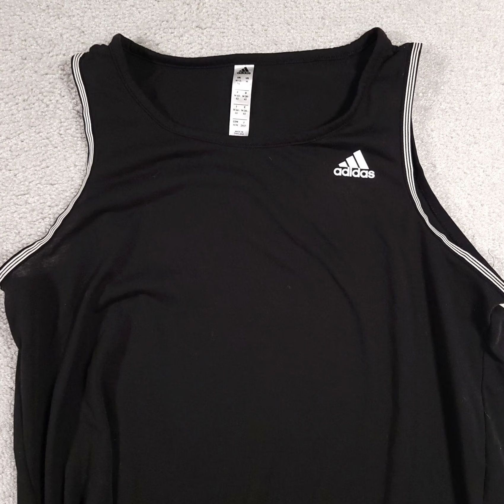 Adidas VINTAGE? No — Adidas Running Tank Women Medium Black Side Tie Short Athletic Shirt Size 32" / US 10 / IT 46 - 3 Thumbnail