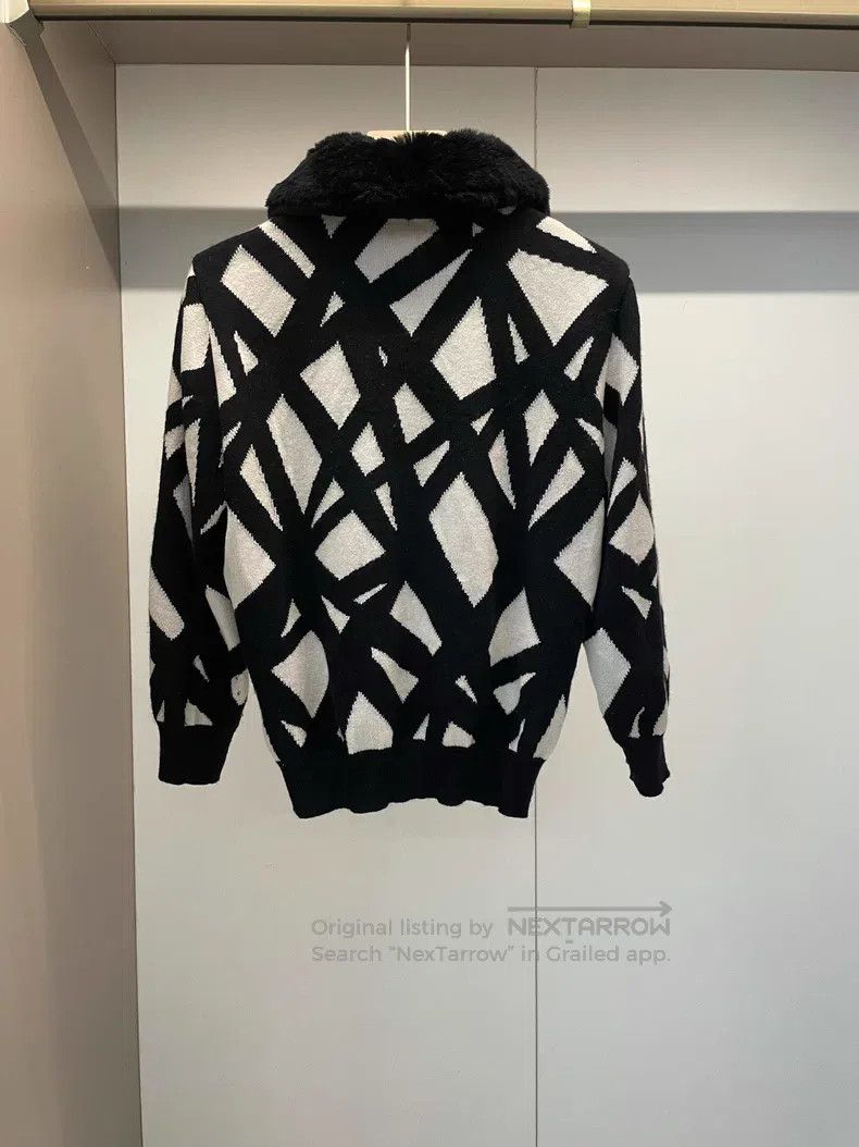 Valentino Valentino Black and white cashmere long-sleeved sweater ca Size L / US 10 / IT 46 - 2 Thumbnail