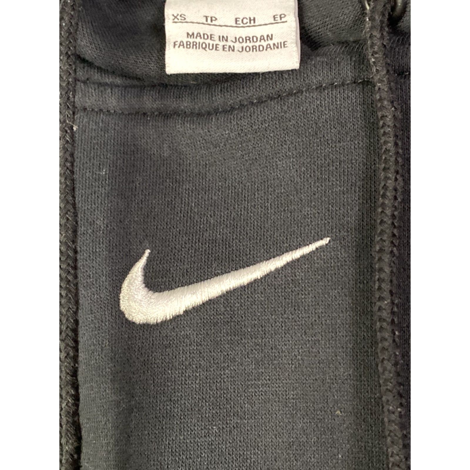 Nike VINTAGE Nike Hoodie Womens Faded Black Oversized Center Swoosh Pullover XL Tall Womens Size XL / US 12-14 / IT 48-50 - 4 Thumbnail