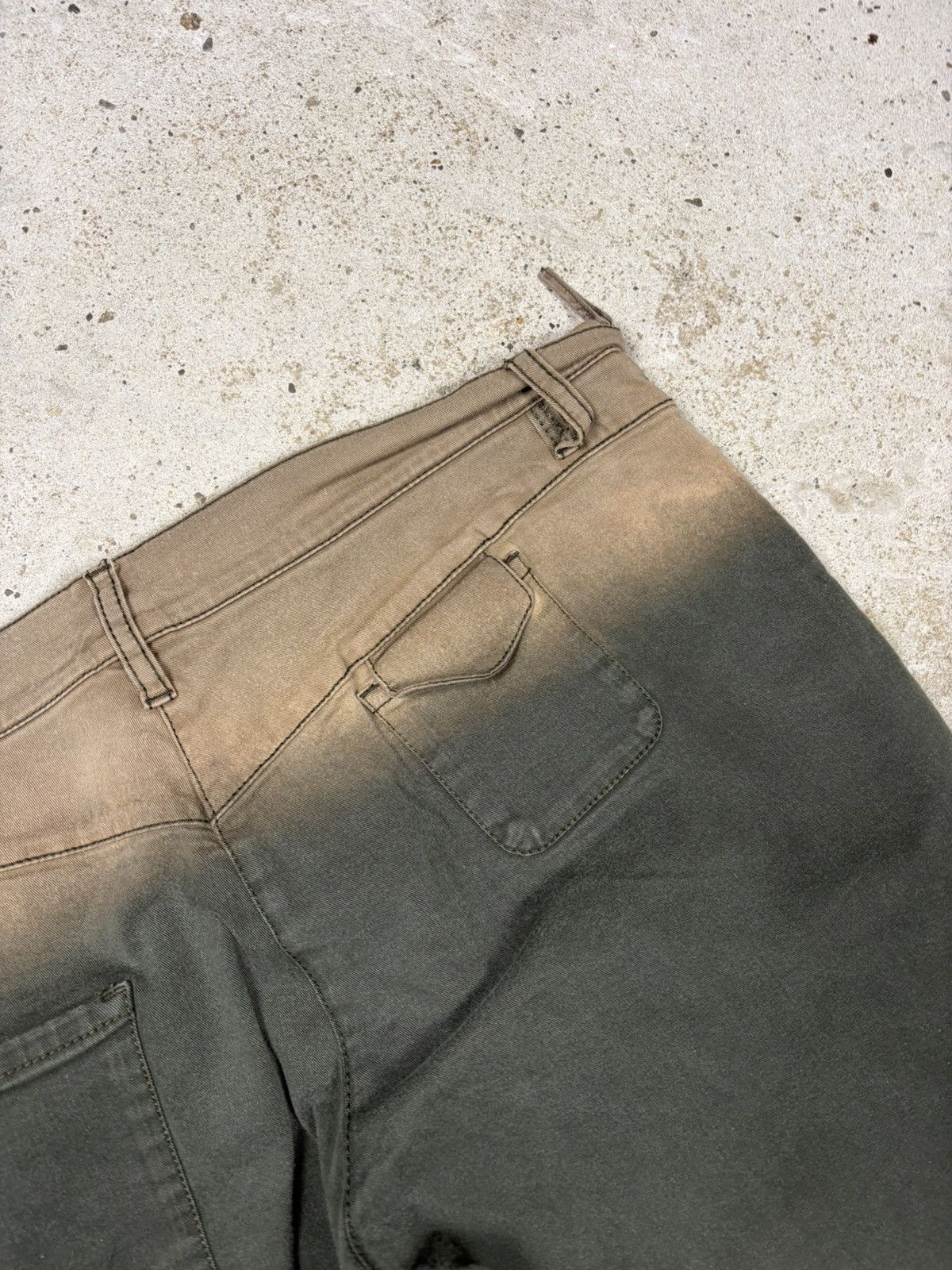 Prada SS 2004 Prada Cropped Ombre Bleached Trosuers Pants Capri Size 32" / US 10 / IT 46 - 18 Thumbnail