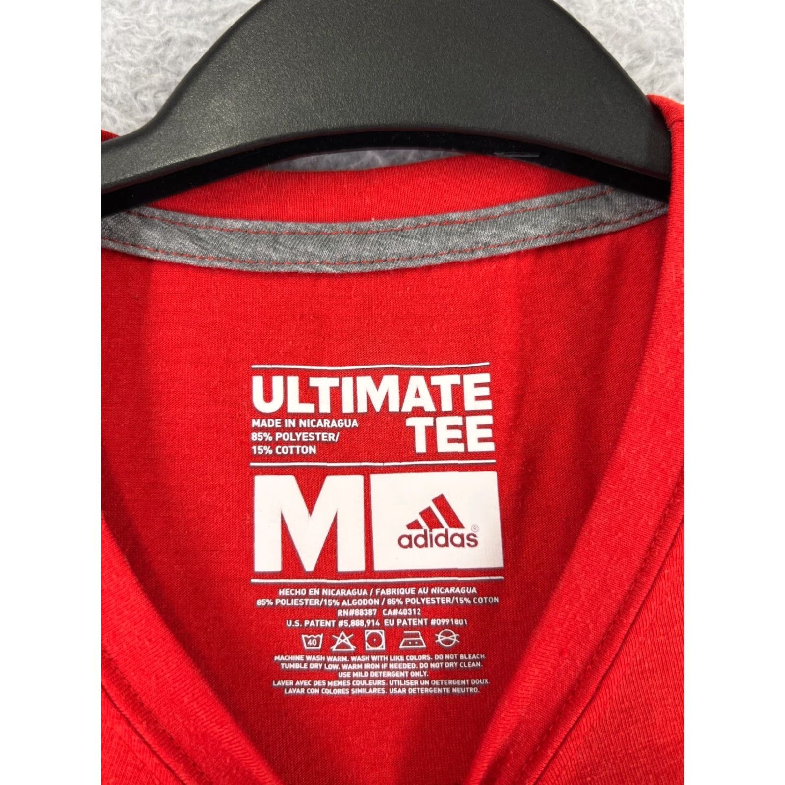 Adidas Adidas Shirt Men Medium Red Logo Short Sleeve Crew Neck Polyester Blend Size US M / EU 48-50 / 2 - 4 Thumbnail