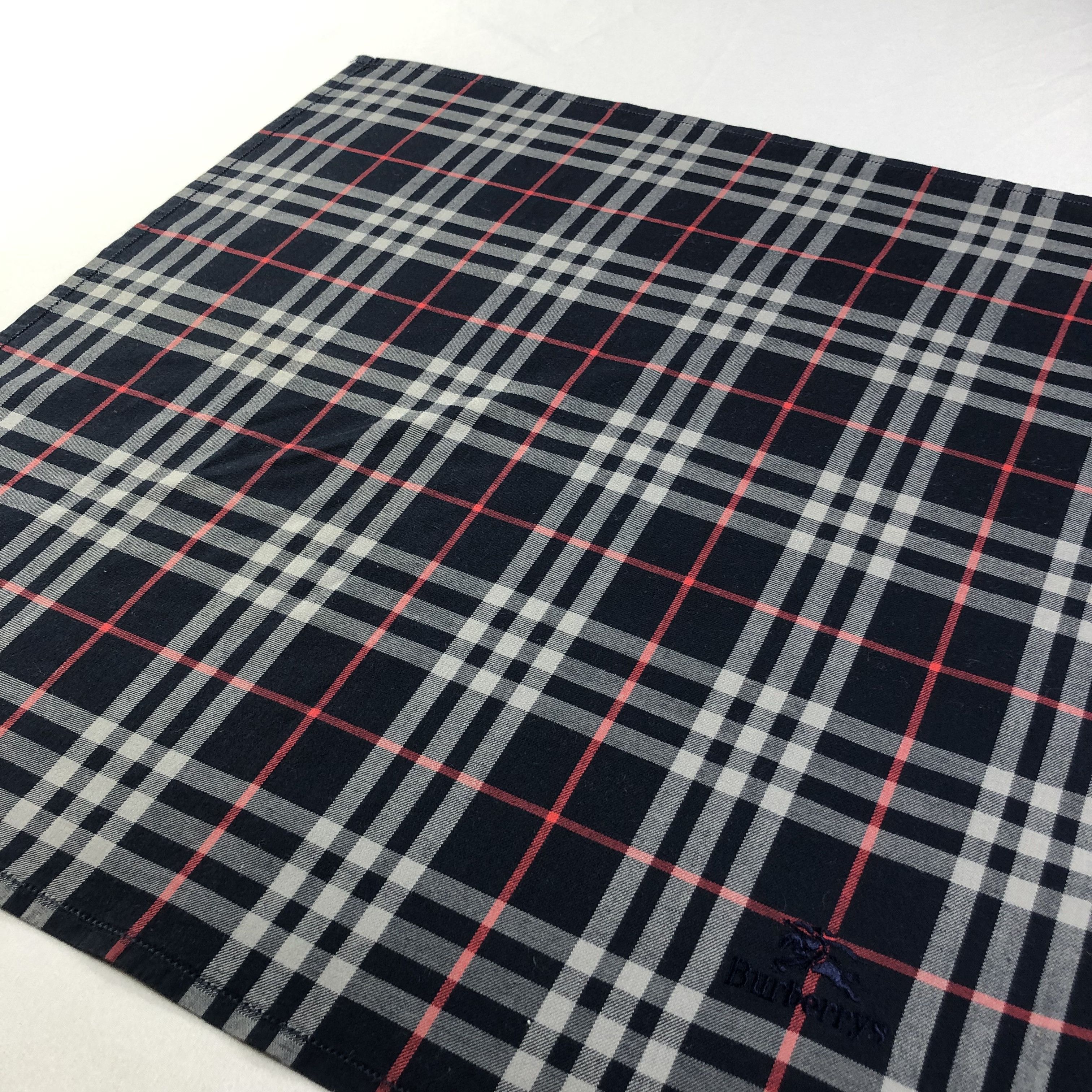 Burberry Burberrys Nova Check Handkerchief Neckerchief Bandana H1898 Size ONE SIZE - 3 Thumbnail