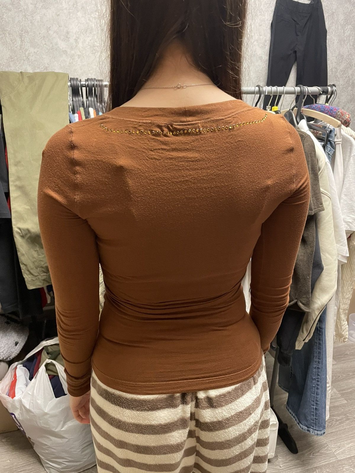 Dolce & Gabbana Y2K DG Dolce Gabbana Brown Rhinestone Logo Long Sleeve Top Size XS / US 0-2 / IT 36-38 - 6 Thumbnail