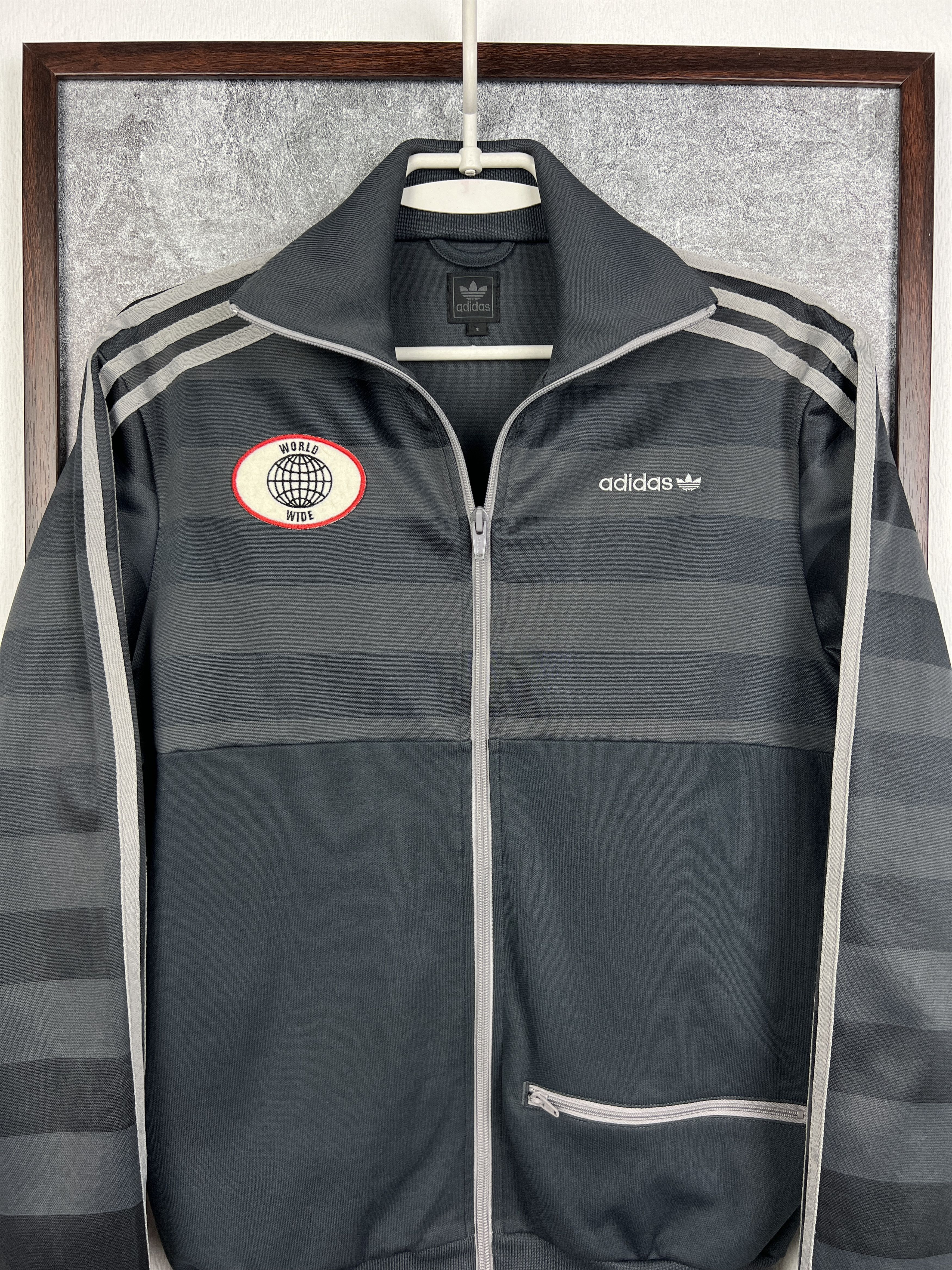 Adidas Adidas Originals World Wide Striped Track Top Jacket Rare Size US S / EU 44-46 / 1 - 2 Thumbnail