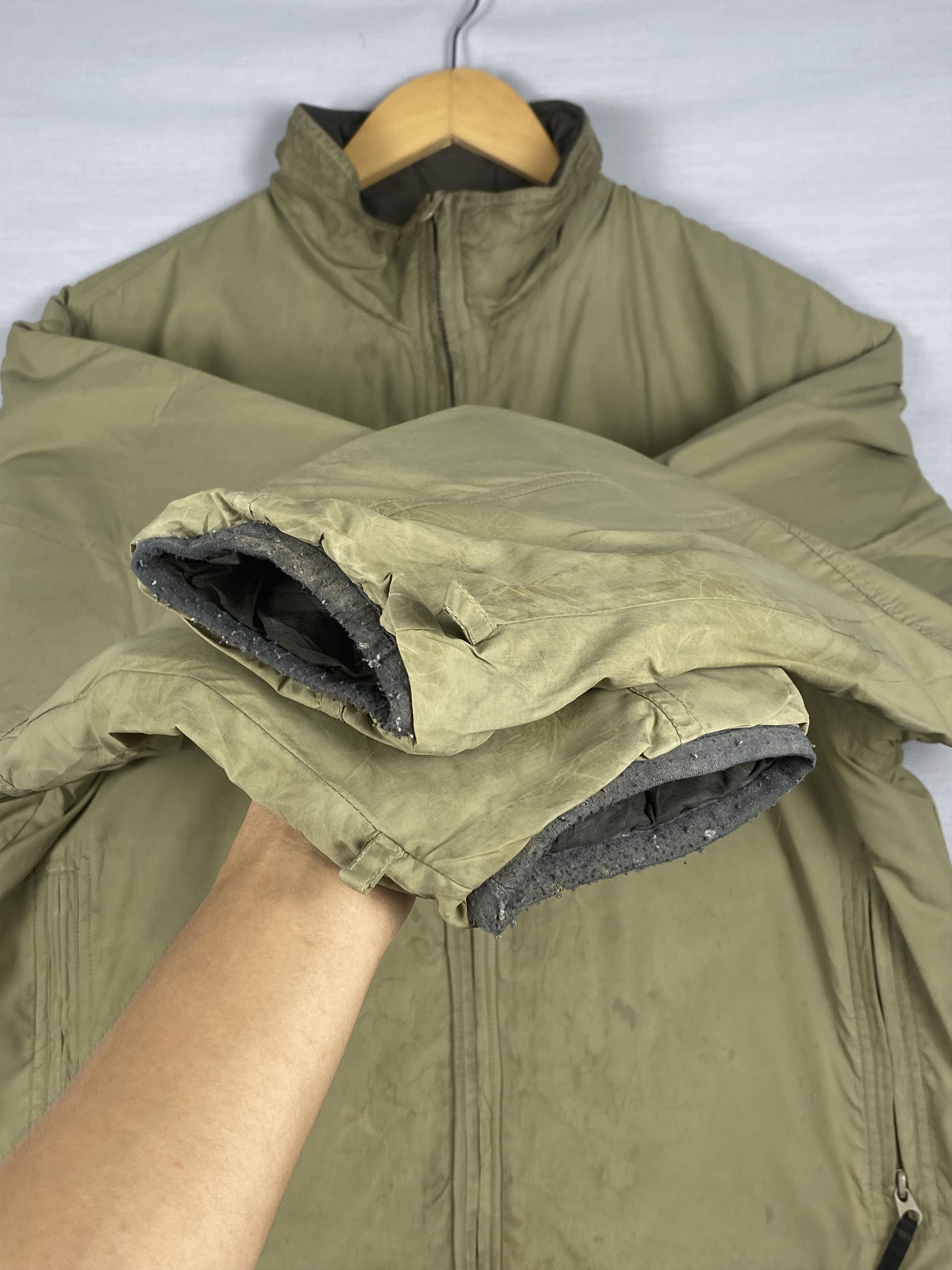 Columbia Vintage Columbia Puffer Lining Zip Up Light Jacket Size US M / EU 48-50 / 2 - 5 Thumbnail