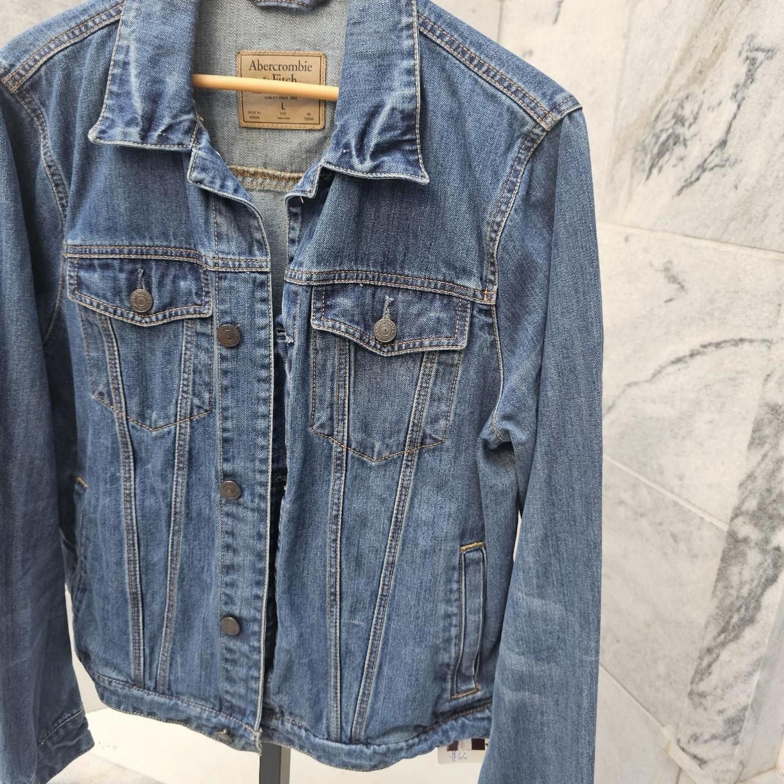 Abercrombie & Fitch Abercrombie & Fitch Denim Jacket Size US L / EU 52-54 / 3 - 3 Thumbnail