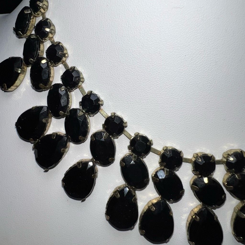 Vintage Vintage Gold Tone And Black Stone Collar Necklace Size ONE SIZE - 2 Thumbnail