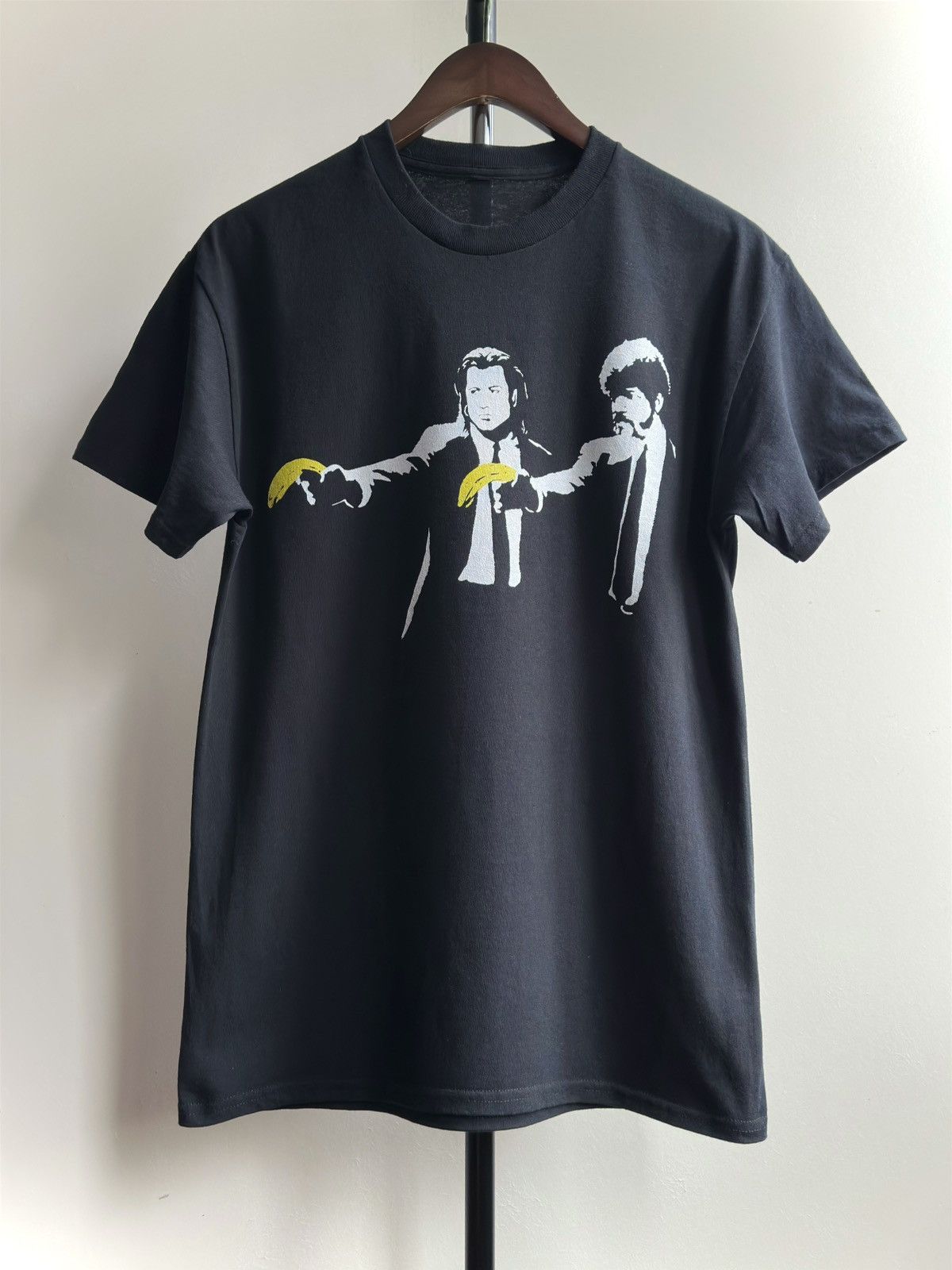 Vintage VINTAGE Y2K PULP FICTION BY BANKSY ART MOVIE PROMO TEE Size US M / EU 48-50 / 2 - 1 Thumbnail