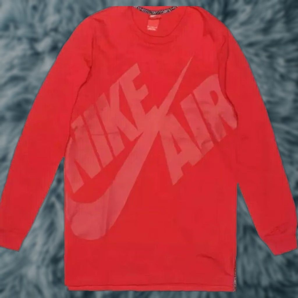 Nike Nike Air Sweater Shirt Mens XL Red Crew Neck Long Sleeve Graphic Print Heavyweight Pullover All Seasons Nike Air Brand Sports 90s-Style Logo Size US XL / EU 56 / 4 - 1 Thumbnail