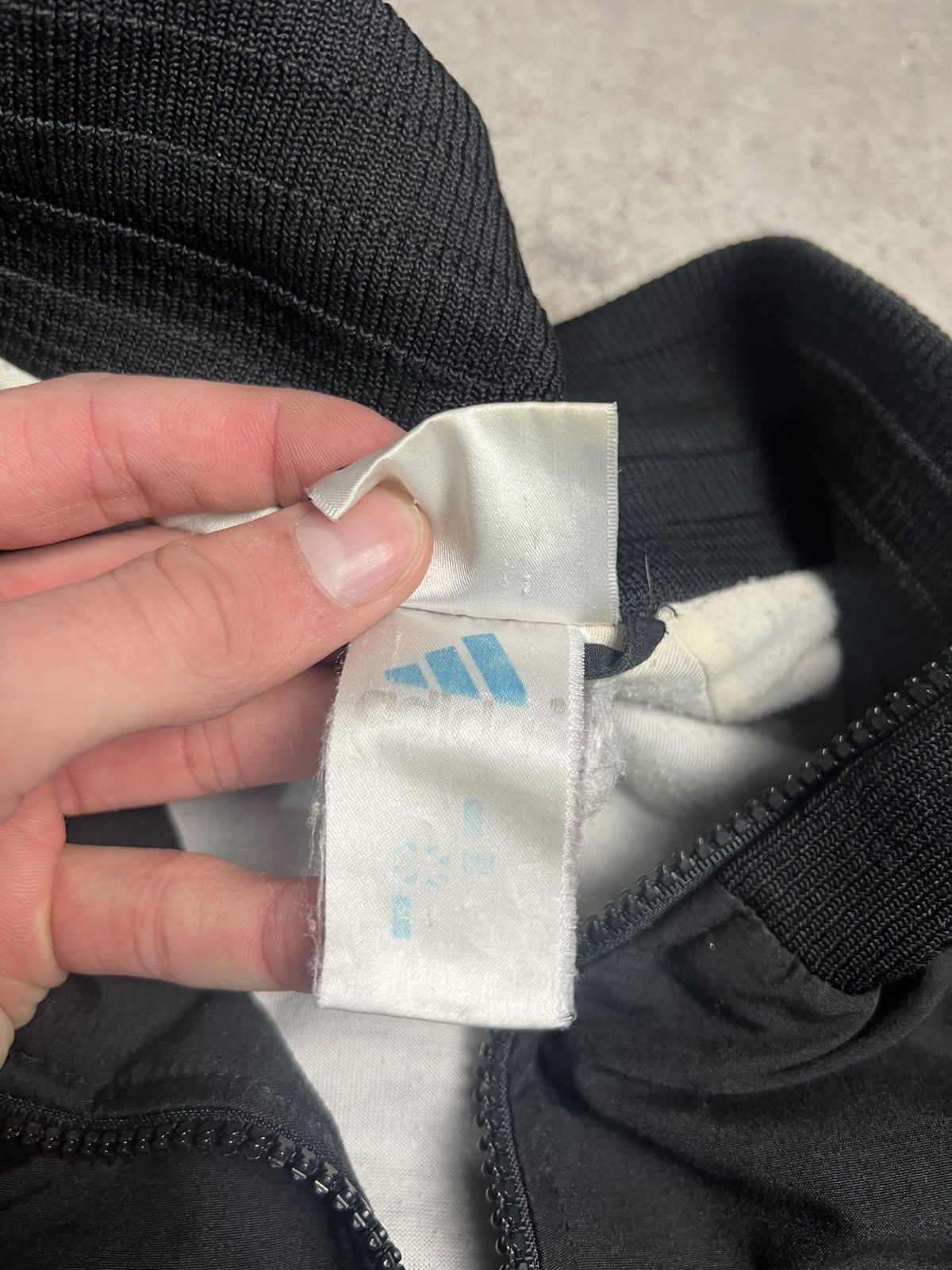 Adidas Adidas Track Suit Vintage 2010 Drill Pants Y2K Gorpcore Rare Size US 34 / EU 50 - 9 Thumbnail