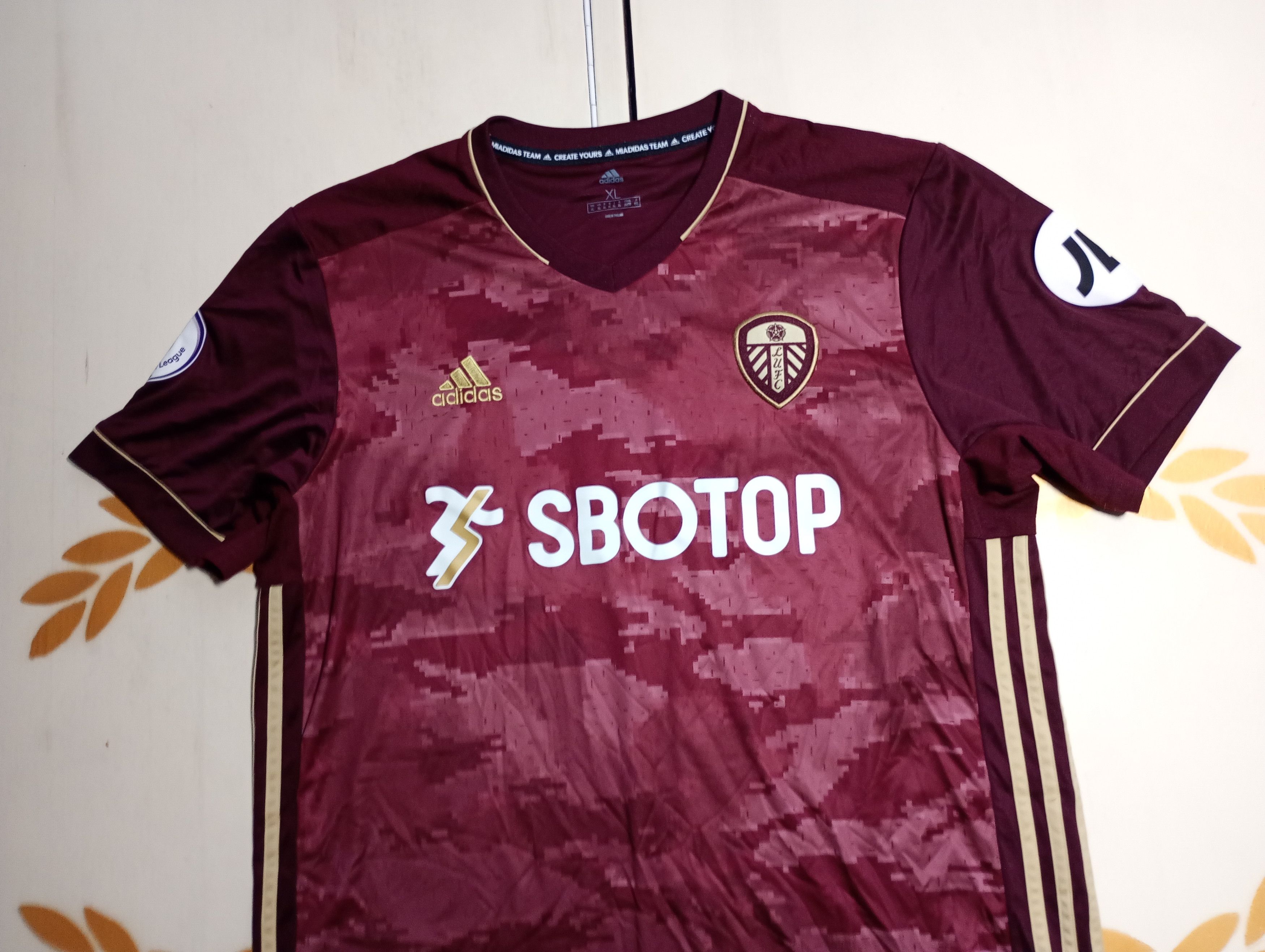 Adidas Adidas Leeds United Third Jersey 2020-2021 Size US XL / EU 56 / 4 - 4 Thumbnail