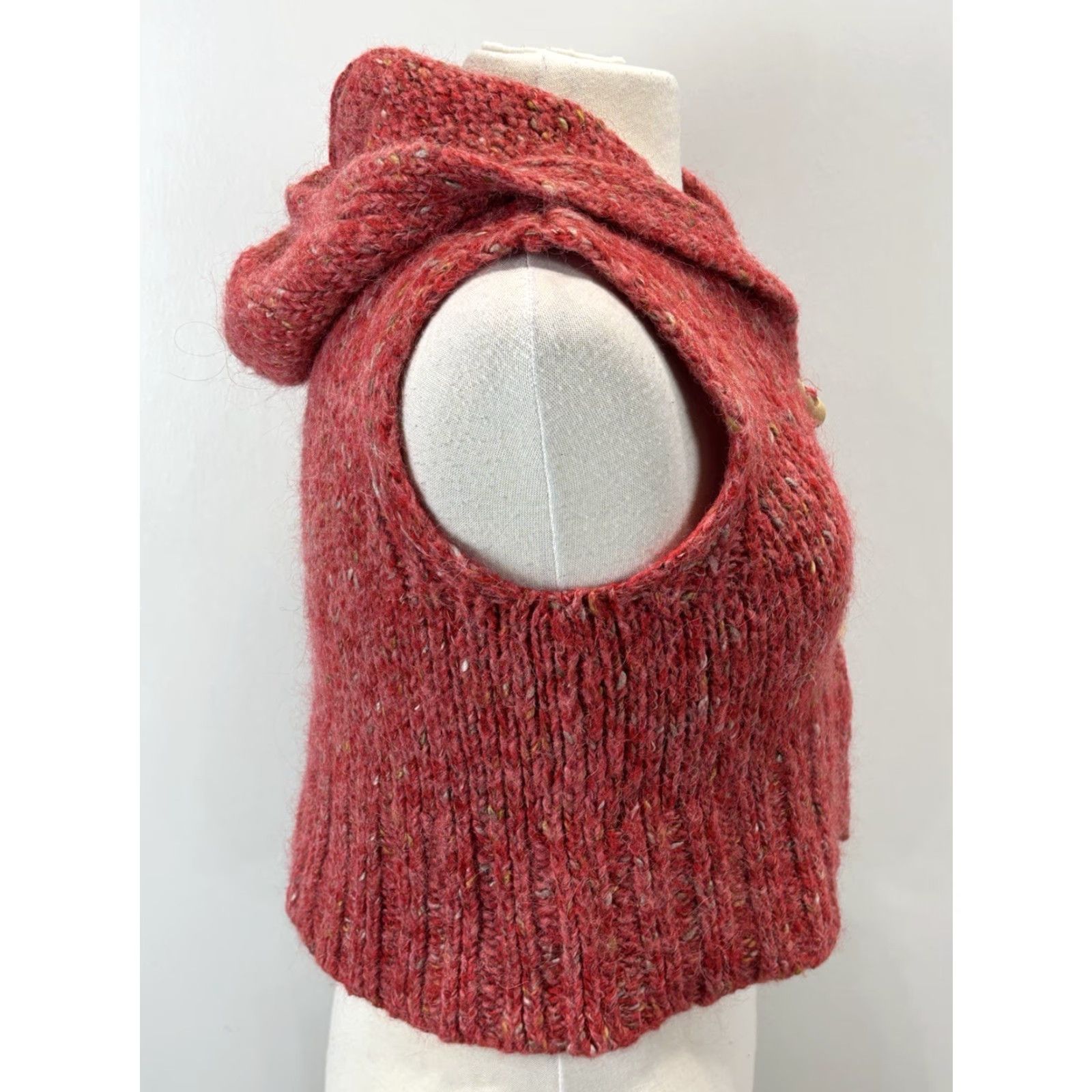 Zara VINTAGE Zara Knit Sweater Vest Hooded Women's Medium Red/Orange Cropped Alpaca Toggle Buttons Casual Knit Vest Women M Size M / US 6-8 / IT 42-44 - 4 Thumbnail