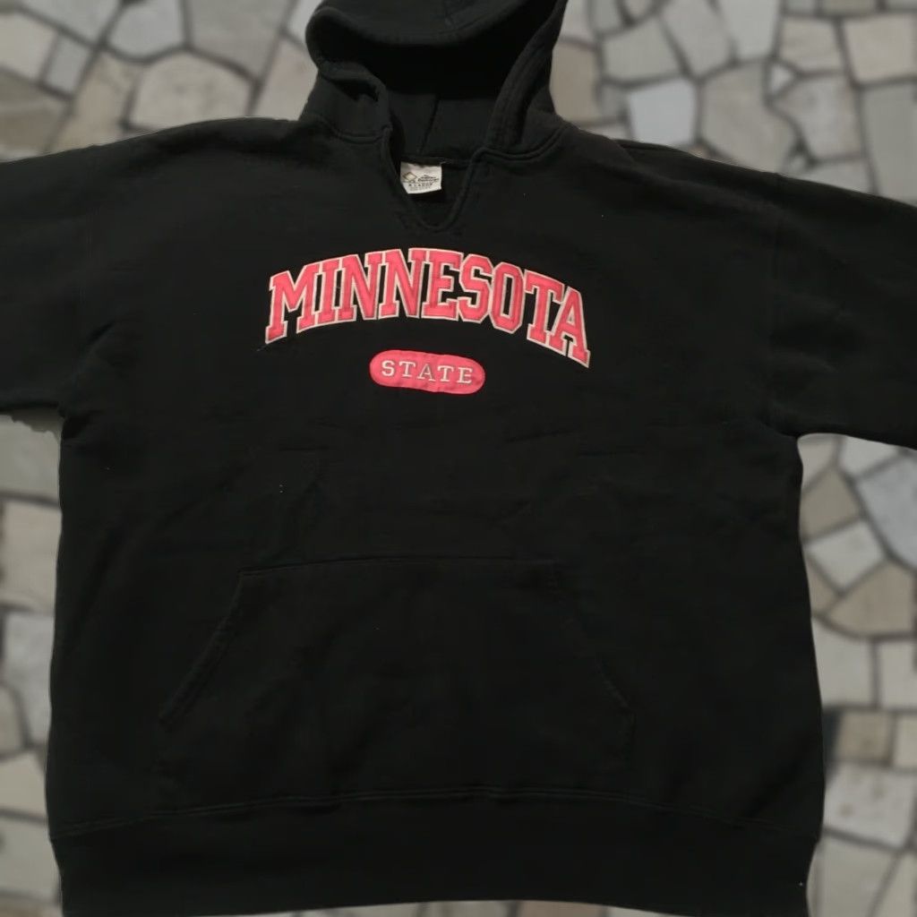 Vintage VINTAGE Minnesota Pink Hooded Womens V-Neck Embroidered XL Sweatshirt Size XL / US 12-14 / IT 48-50 - 1 Thumbnail