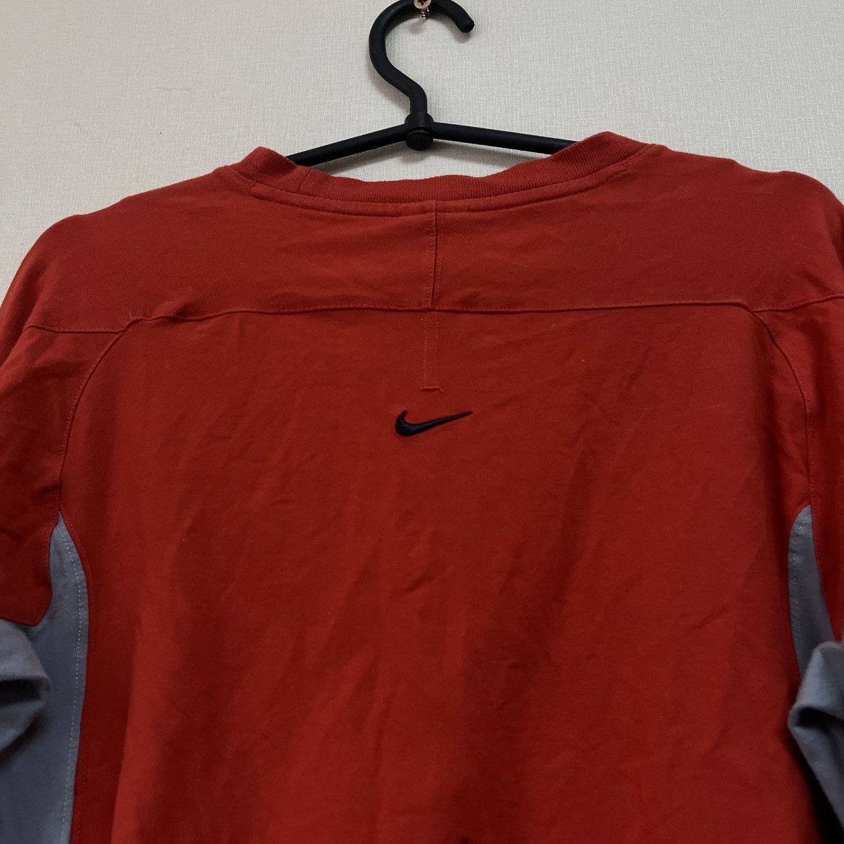 Nike Nike Shox Vintage Long Sleeve White Big Logo Drill Size US S / EU 44-46 / 1 - 6 Thumbnail