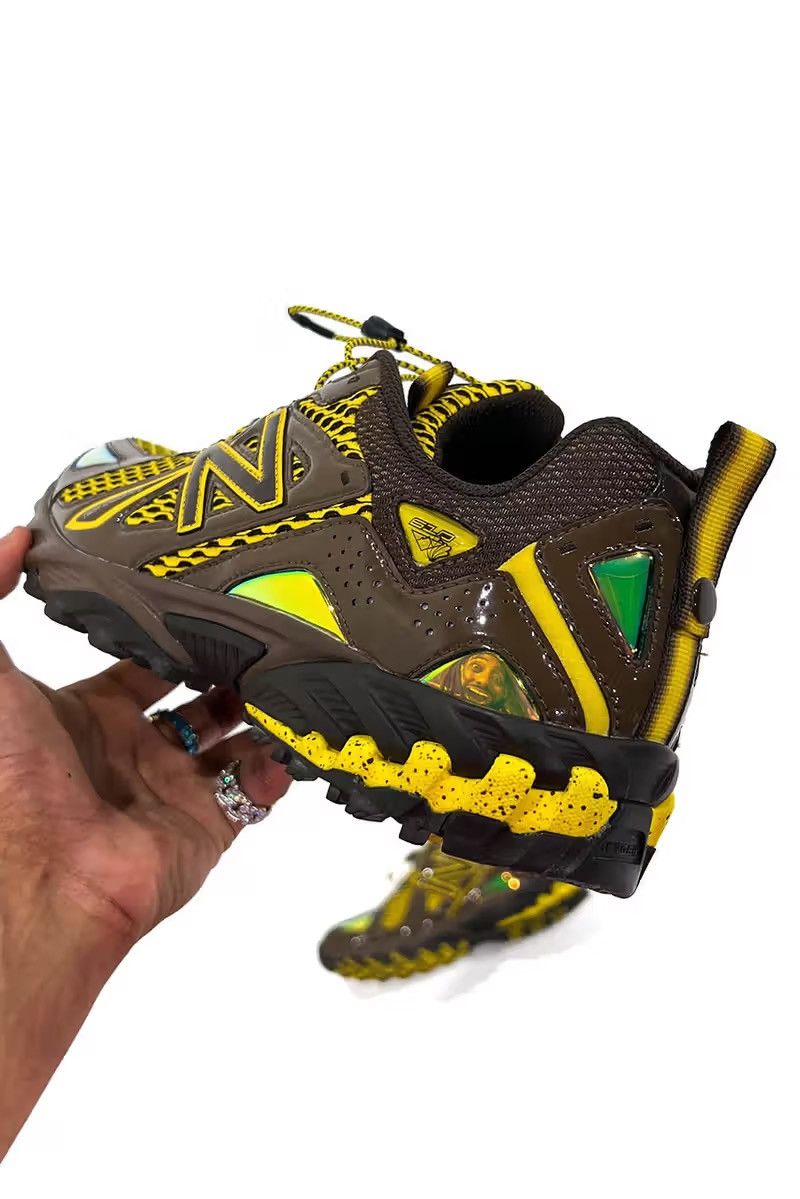 New Balance NEW BALANCE X AMINÉ 610 "THE MOOZ" Size US 11.5 / EU 44-45 - 2 Thumbnail