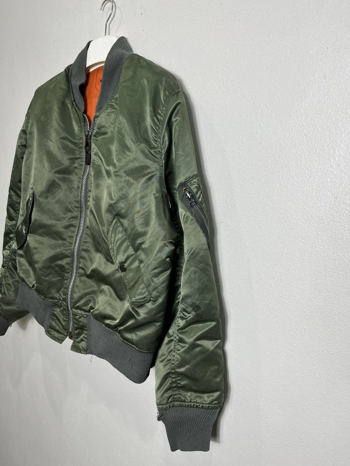 Vintage Vintage Jacket Flyers itermediate MA-1 Riversible Distressed Size US L / EU 52-54 / 3 - 6 Thumbnail