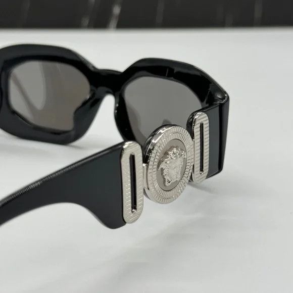 Versace NEW VERSACE VE4425U-54226G Black Size ONE SIZE - 5 Thumbnail