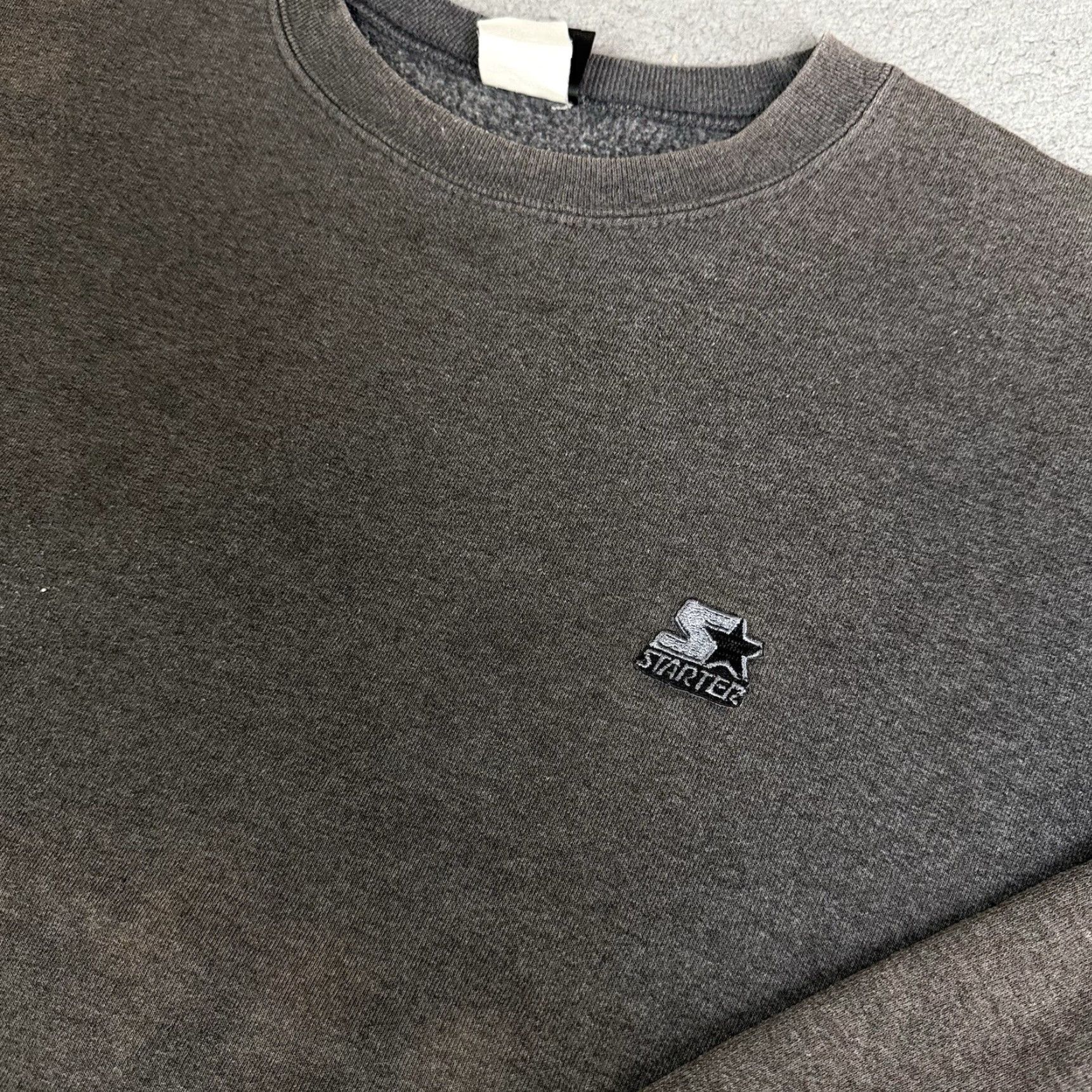 Starter VINTAGE Starter Sweatshirt Mens L Gray Distressed Sun Faded Boxy Thrashed 90s Hip Hop Size US L / EU 52-54 / 3 - 3 Thumbnail