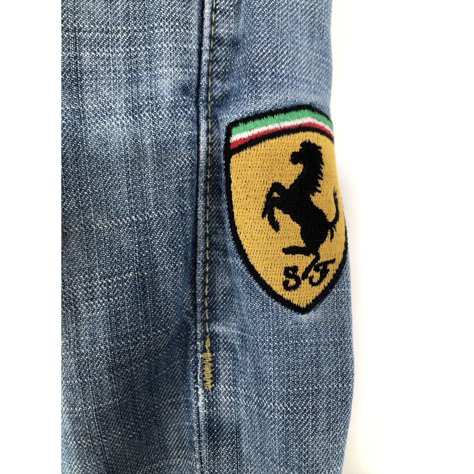 Levi's FERRARI SCUDERIA Levi's 511 Jeans Skinny Distressed 29x33 Mens Blue Jeans Size US 29 - 6 Thumbnail
