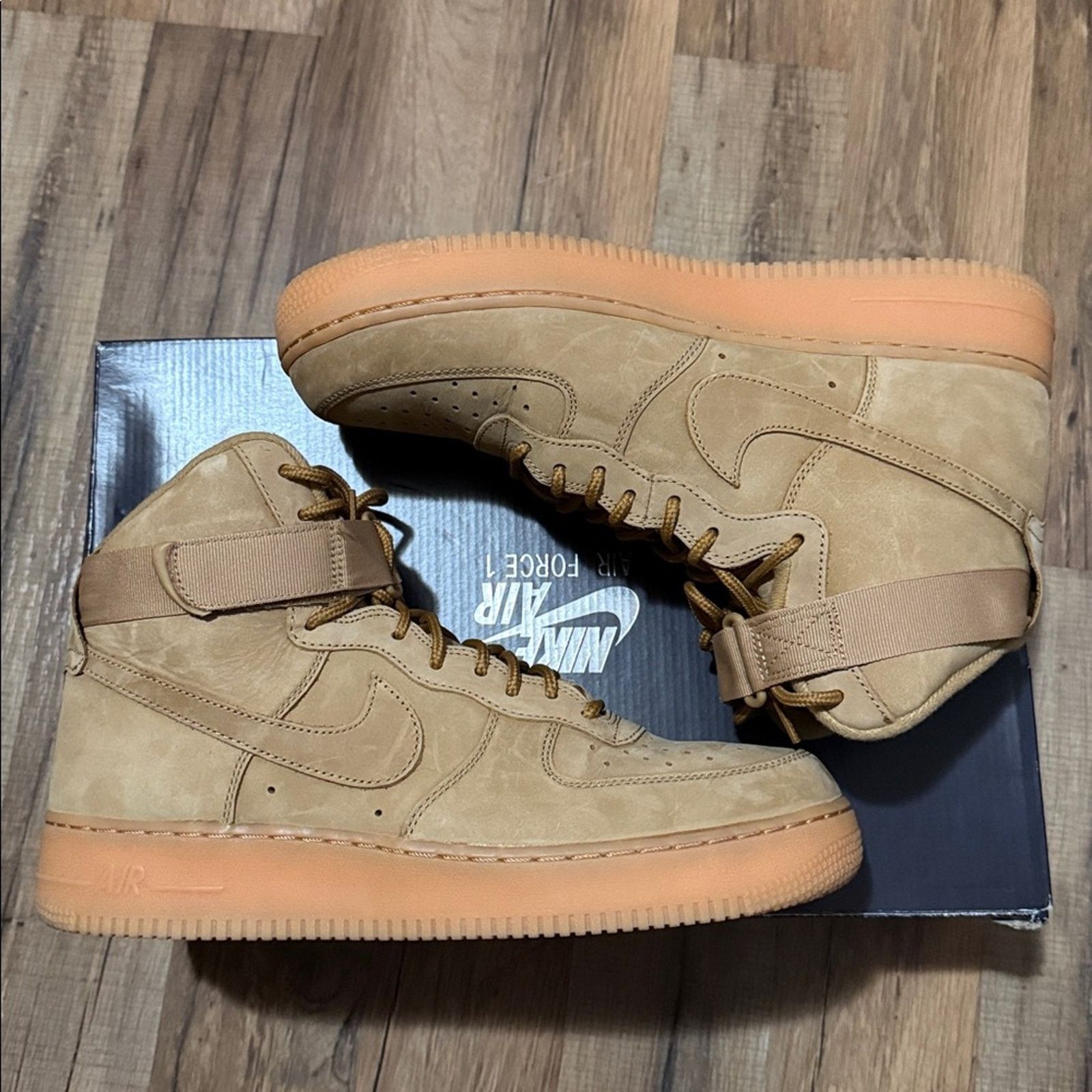 Nike 2017 Nike Air Force 1 High '07 LV8 WB 'Flax Wheat Gum' Size US 10 / EU 43 - 3 Thumbnail