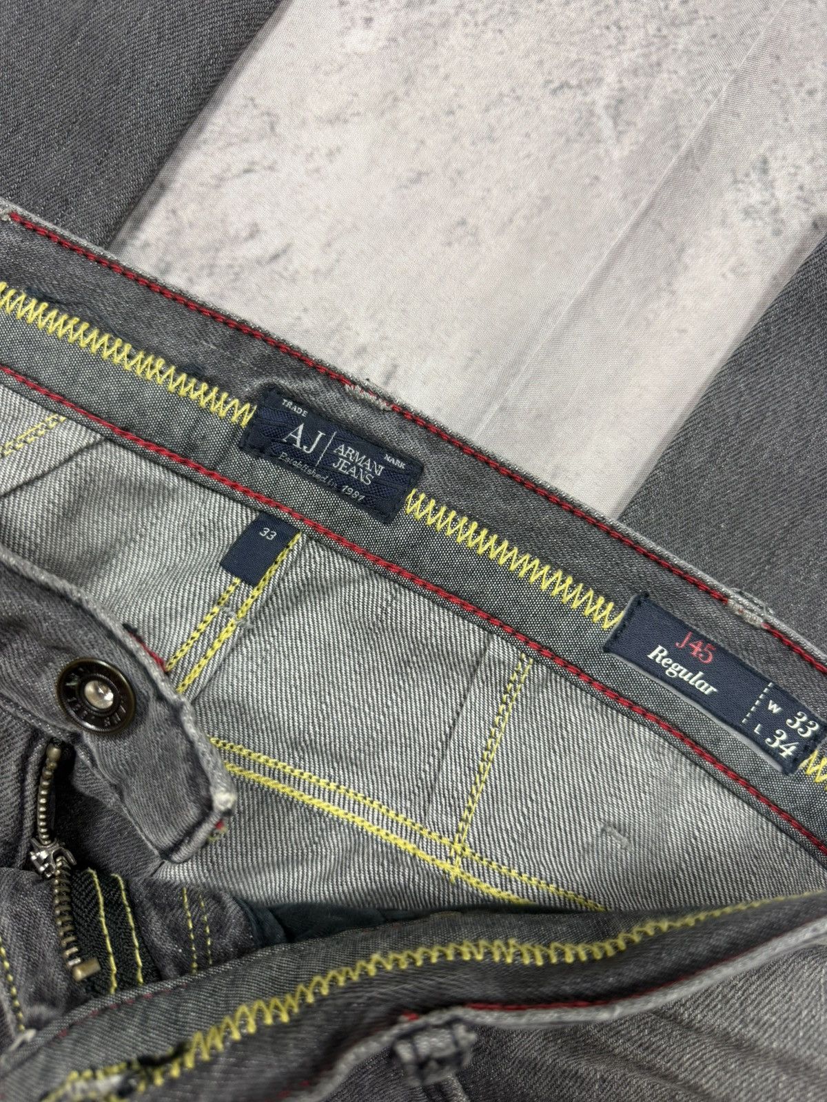 Giorgio Armani Armani jeans Size US 33 - 20 Thumbnail
