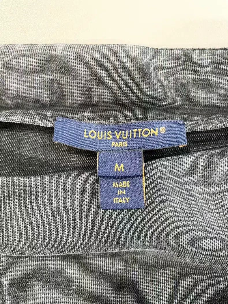 Louis Vuitton Louis Vuitton One shoulder metal decoration makes old colo Size M / US 6-8 / IT 42-44 - 7 Thumbnail