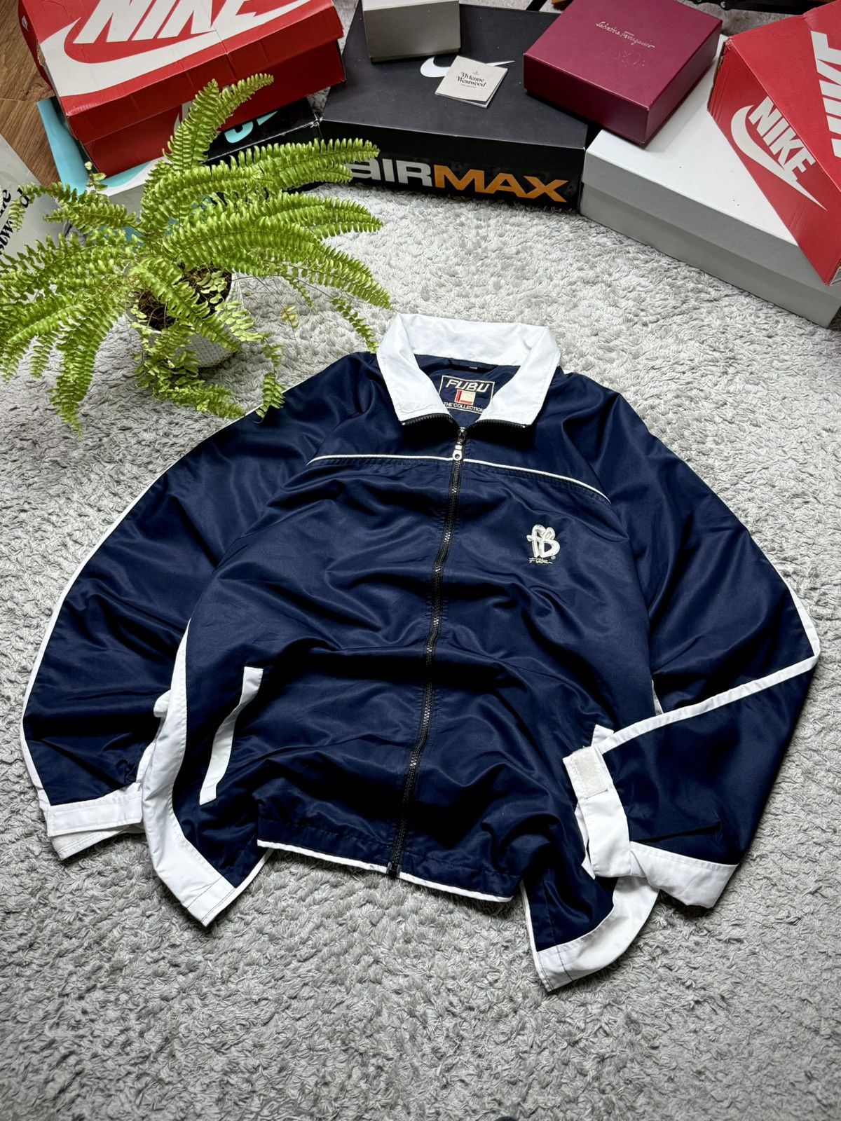 Fubu 90s Fubu Rare Jacket Vintage Big Logo Skate Streetwear Y2K Size US L / EU 52-54 / 3 - 6 Thumbnail