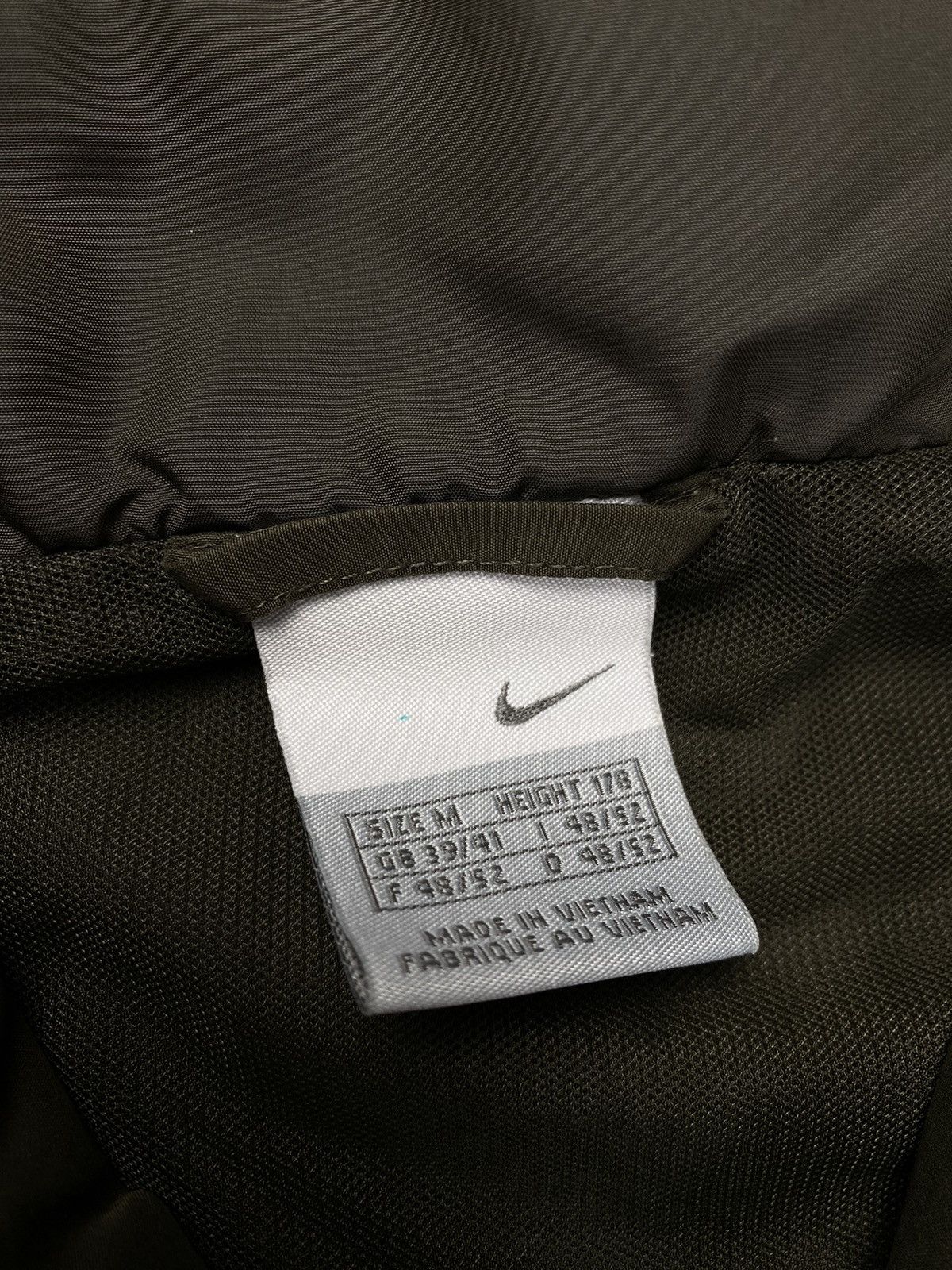 Nike 🚨 Nike vintage nylon run jacket man green Size US M / EU 48-50 / 2 - 5 Thumbnail