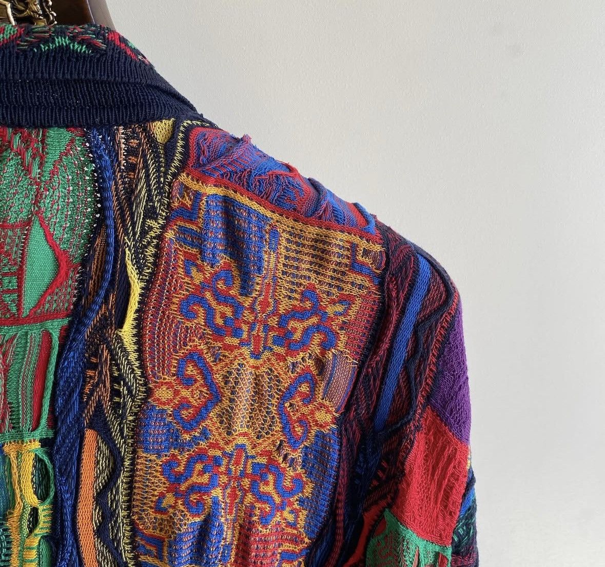 Coogi Rare Coogi Buttondown Sweater Size US L / EU 52-54 / 3 - 10 Thumbnail