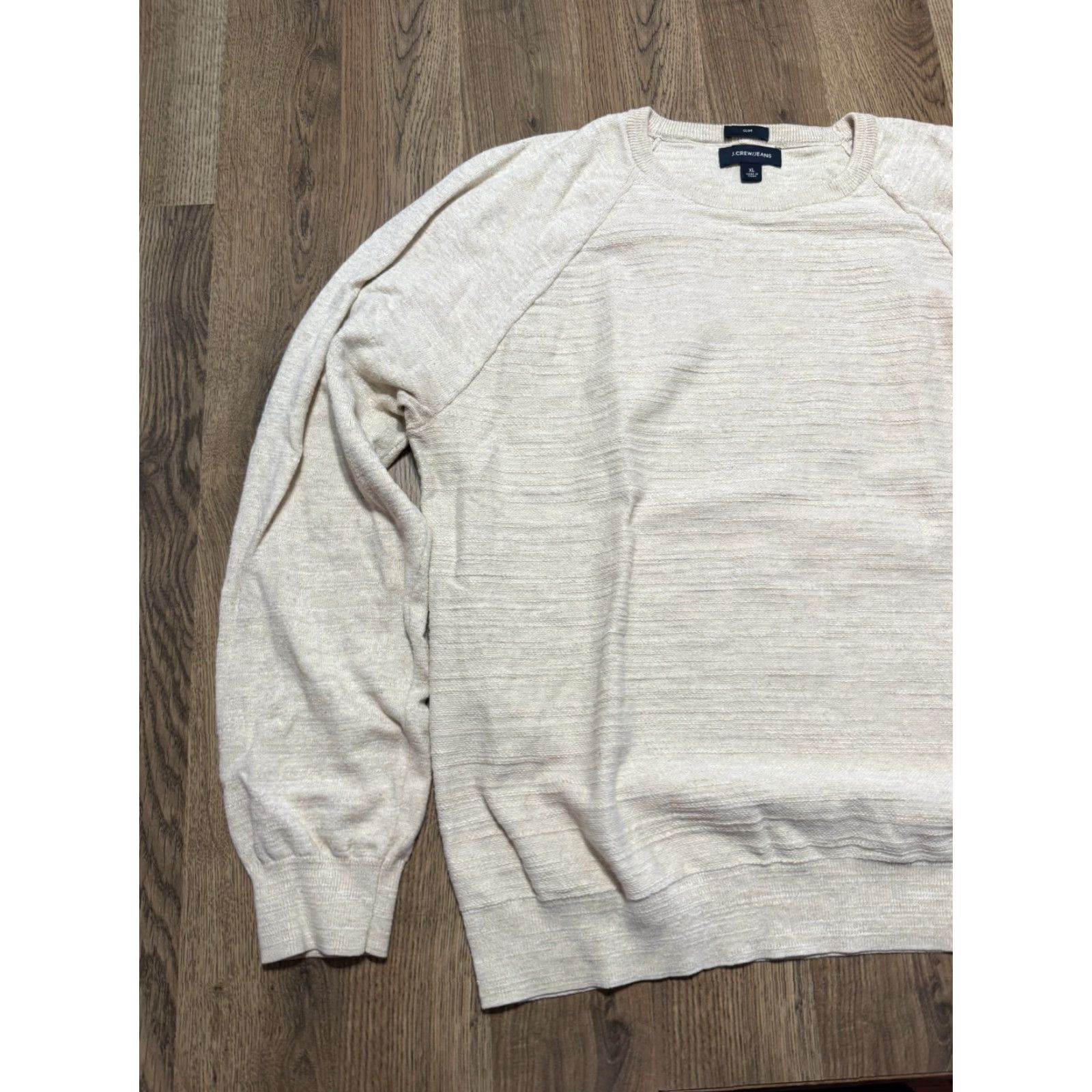 J.Crew J.Crew Jeans Shirt XL White Long Sleeve Slim Crewneck Pullover Men Size US XL / EU 56 / 4 - 3 Thumbnail