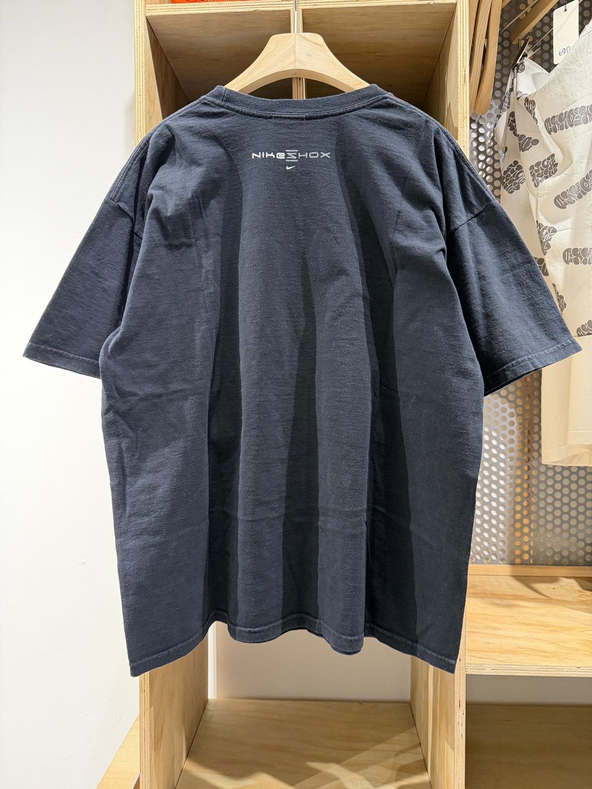 Nike Vintage Nike Shox 00's T-shirt Size US XL / EU 56 / 4 - 3 Thumbnail