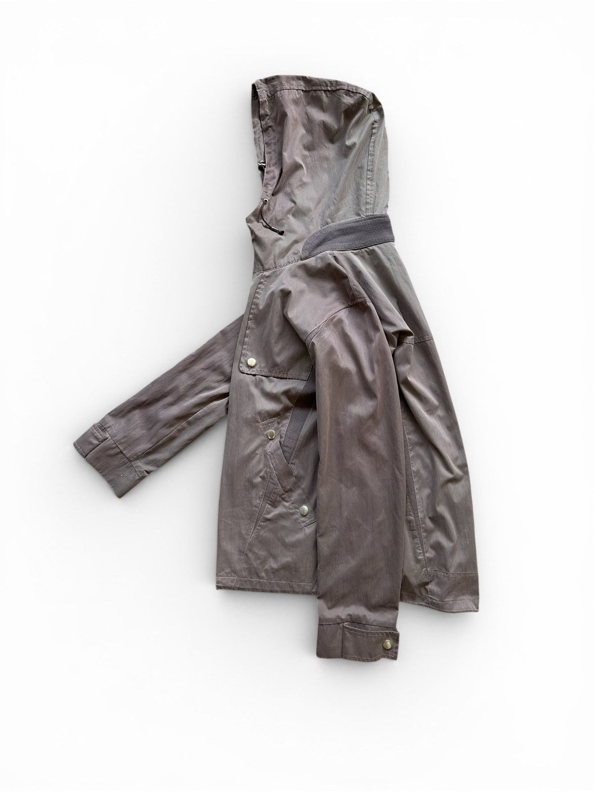 Japanese Brand 00's And A light paneled glossy zipper jacket Size US M / EU 48-50 / 2 - 3 Thumbnail
