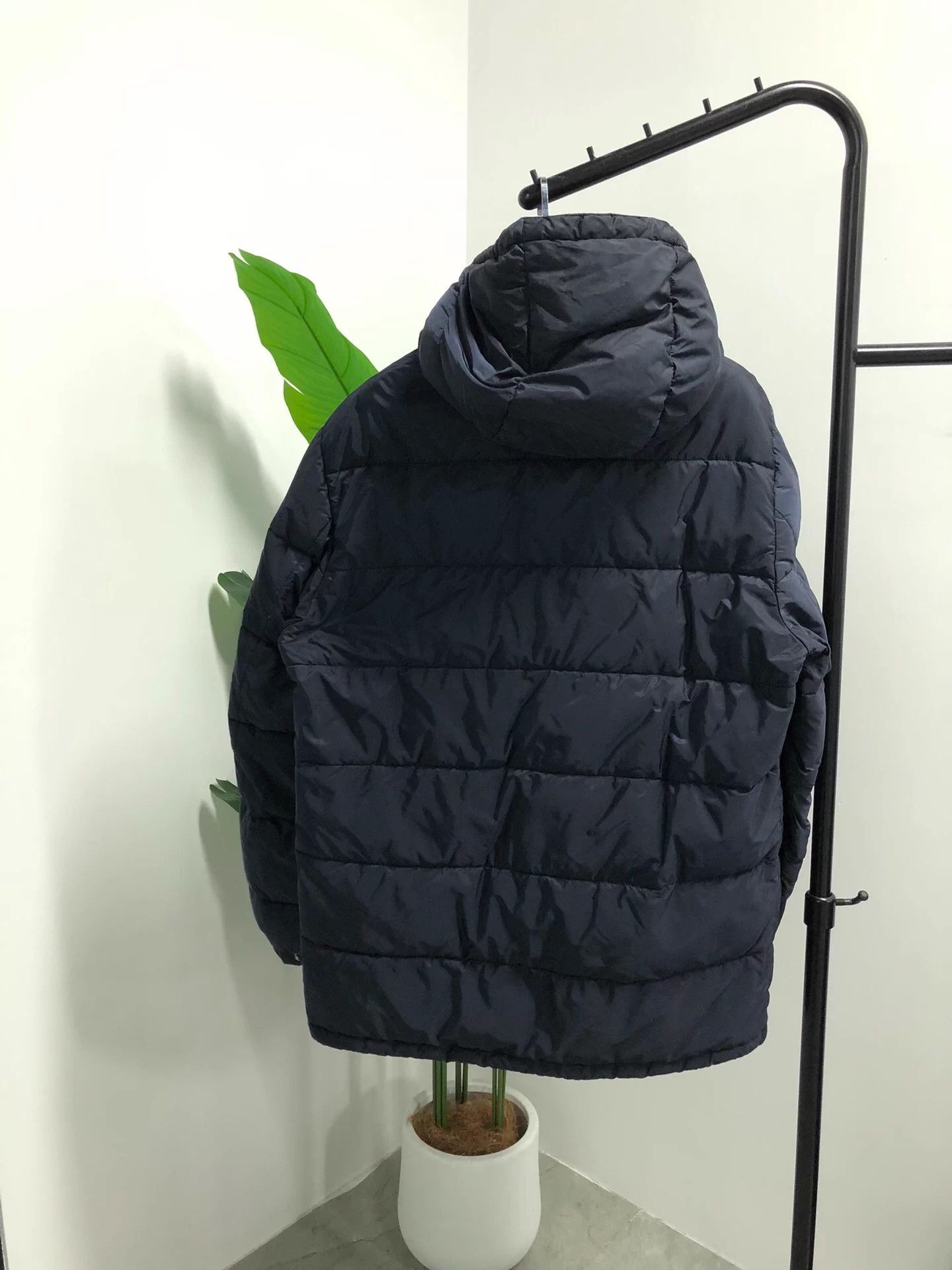 Prada Prada Men's Navy Blue Zip Hooded Jacket IT48 Size US M / EU 48-50 / 2 - 2 Thumbnail