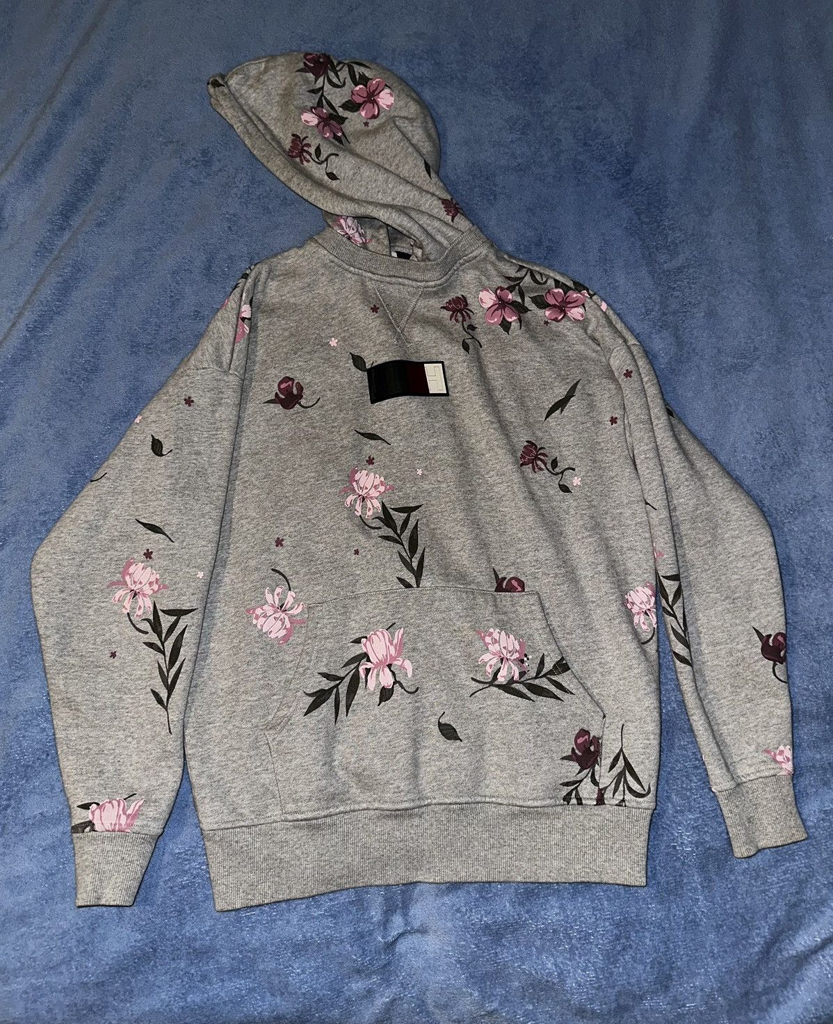 image of Kith Williams 2 Floral Hoodie in Grey, Men's (Size XS)