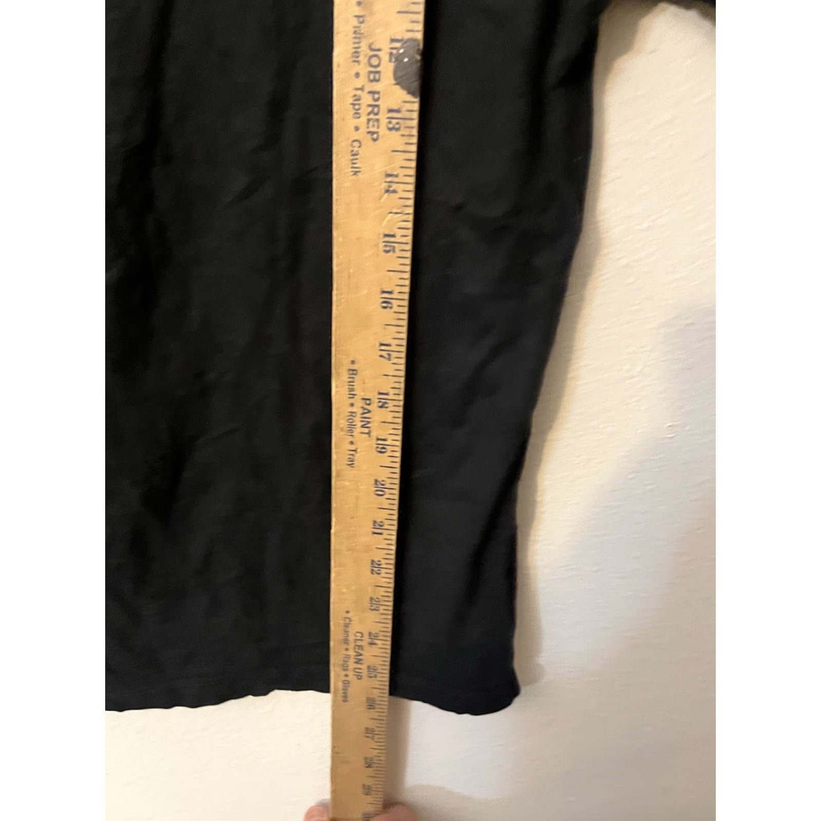Calvin Klein VINTAGE Calvin Klein T-Shirt Unisex Adults Medium Black Crew Neck Logo Solid 2010s Size US M / EU 48-50 / 2 - 4 Thumbnail