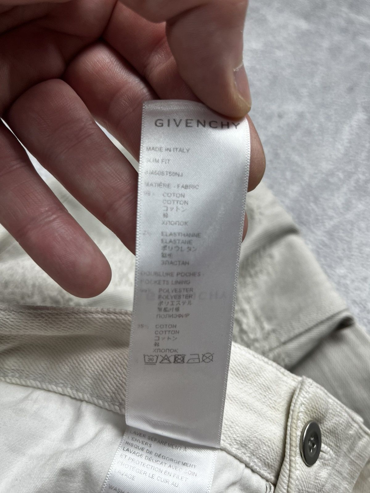 Givenchy Givenchy distressed style unisex’s Size US 31 - 17 Thumbnail