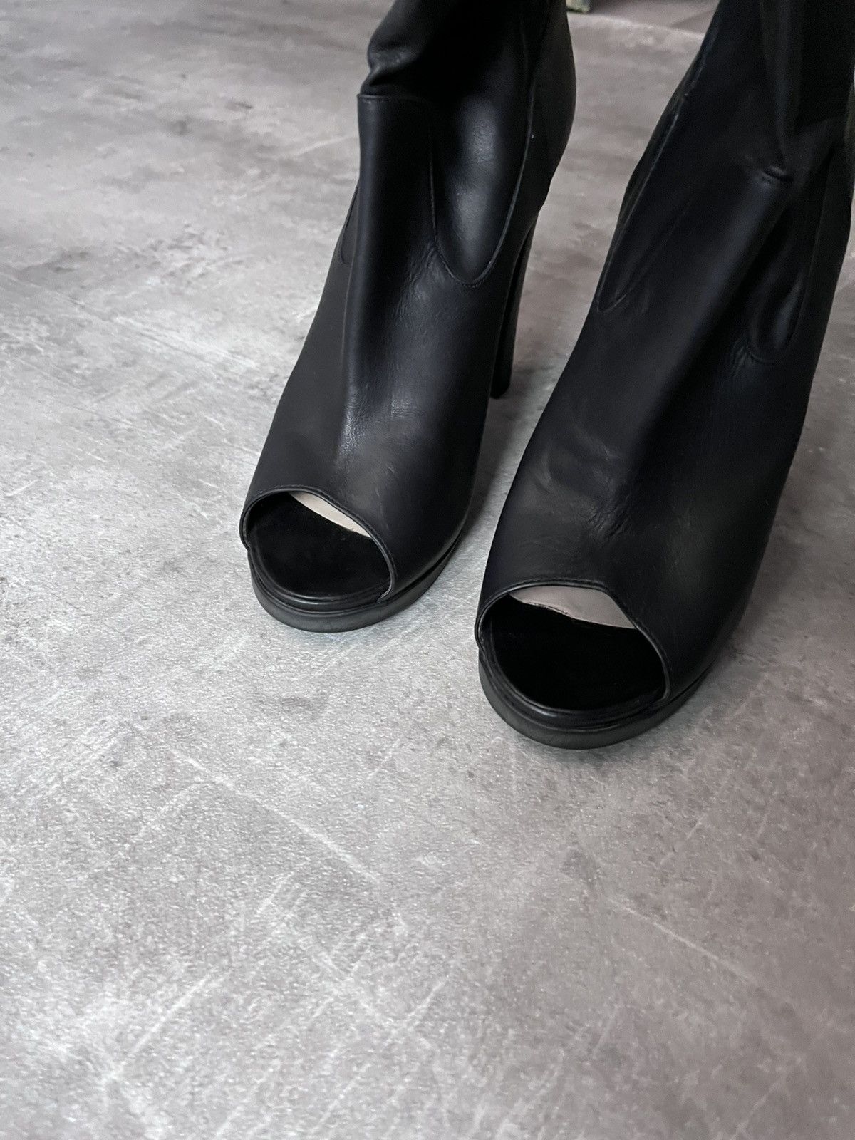 Fendi Fendi black leather heel elegant formal shoes Size US 9 / IT 39 - 3 Thumbnail