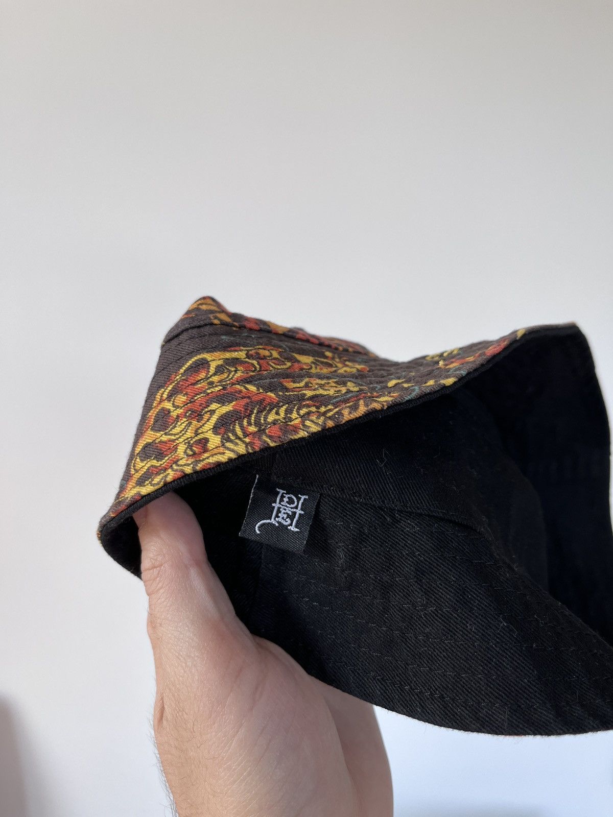 Ed Hardy Ed Hardy Tiger Print Bucket Hat Size ONE SIZE - 7 Thumbnail
