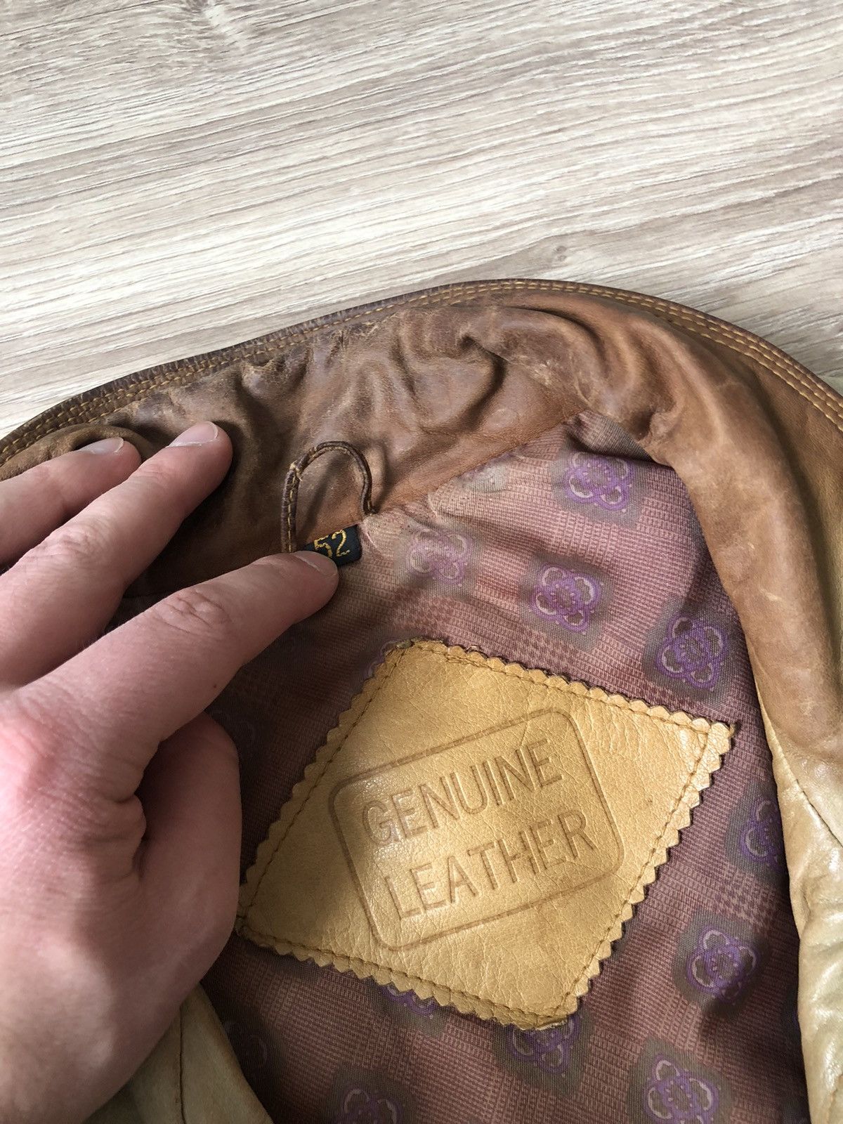 Vintage Vintage 90s Redskins Style Leather Jacket Size US L / EU 52-54 / 3 - 9 Thumbnail